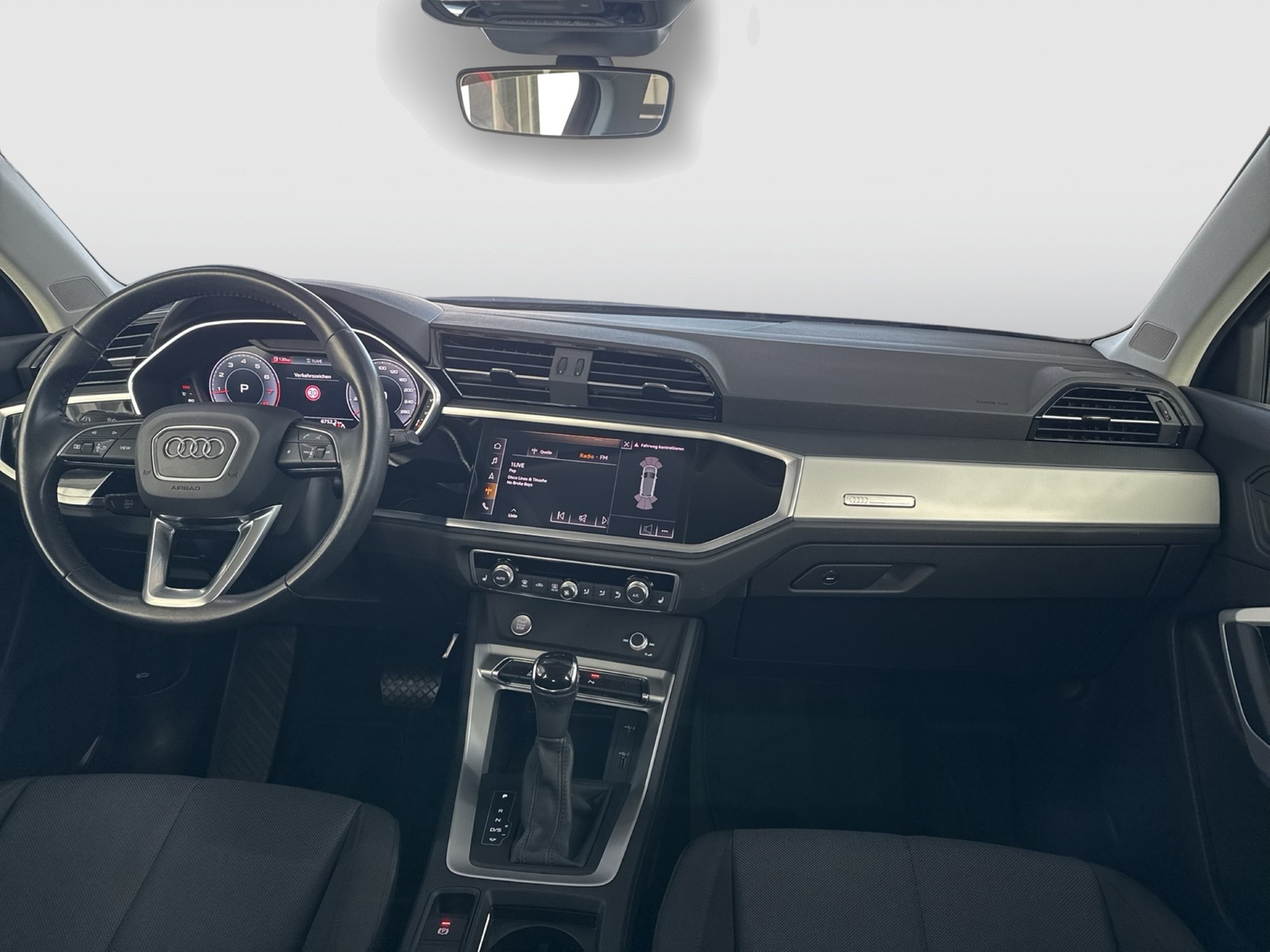 Audi Q3 35 advanced ACC ALU18" eKLAPPE NAVI+