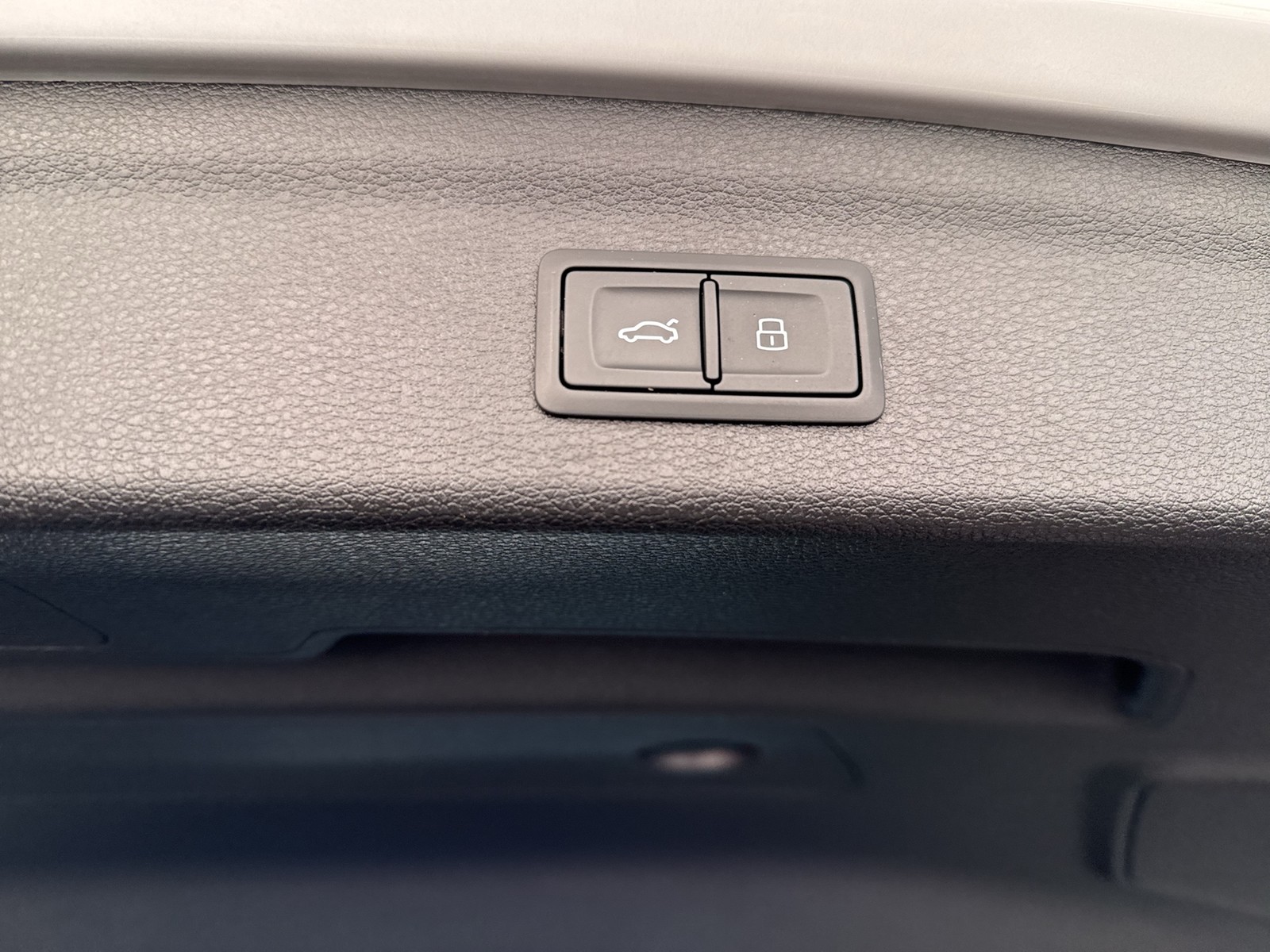 Audi Q3 35 advanced ACC ALU18" eKLAPPE NAVI+