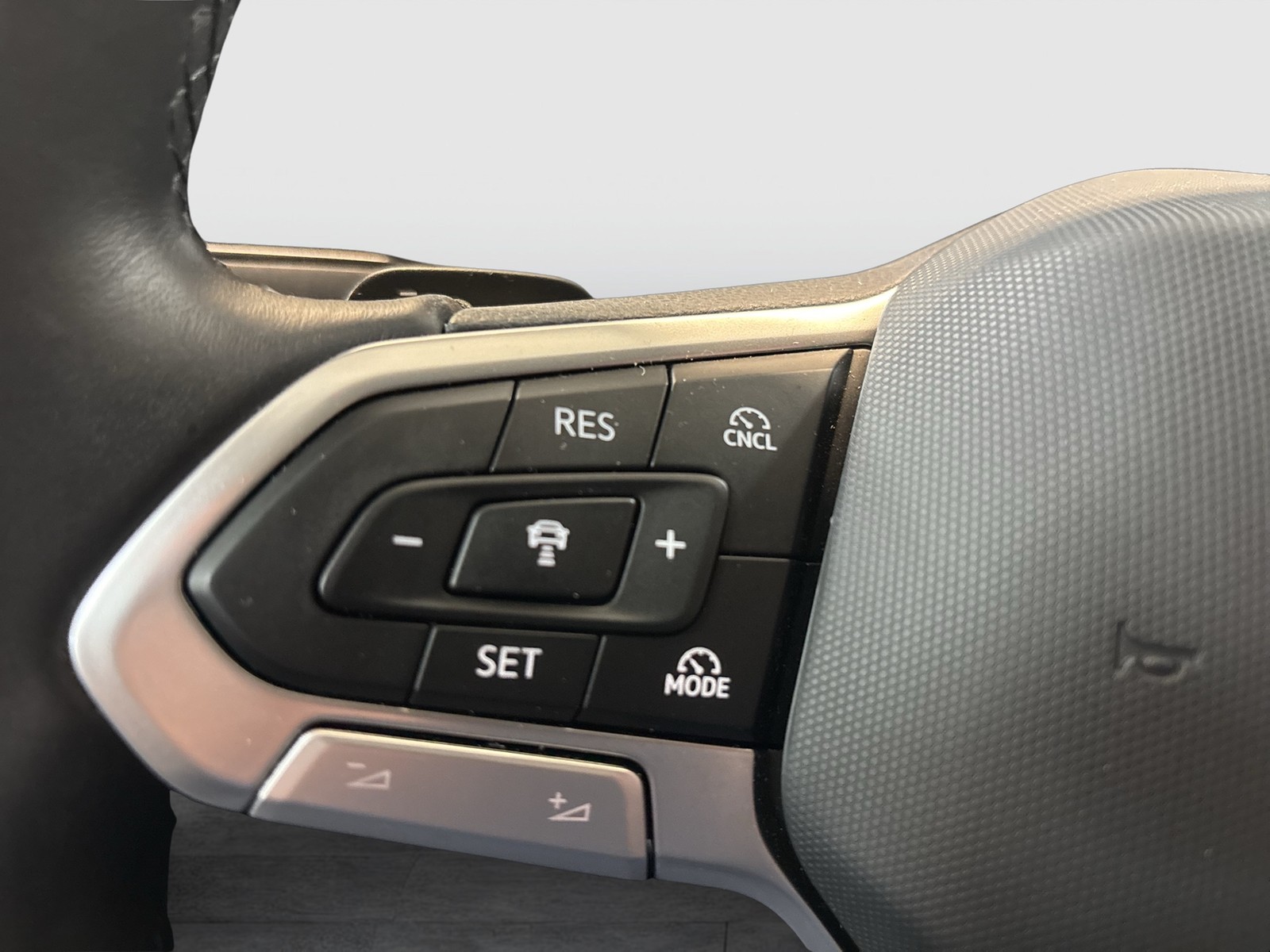 Volkswagen Golf VIII 2.0 GOAL FACELIFT AHK CAM ACC LED+ NAVI