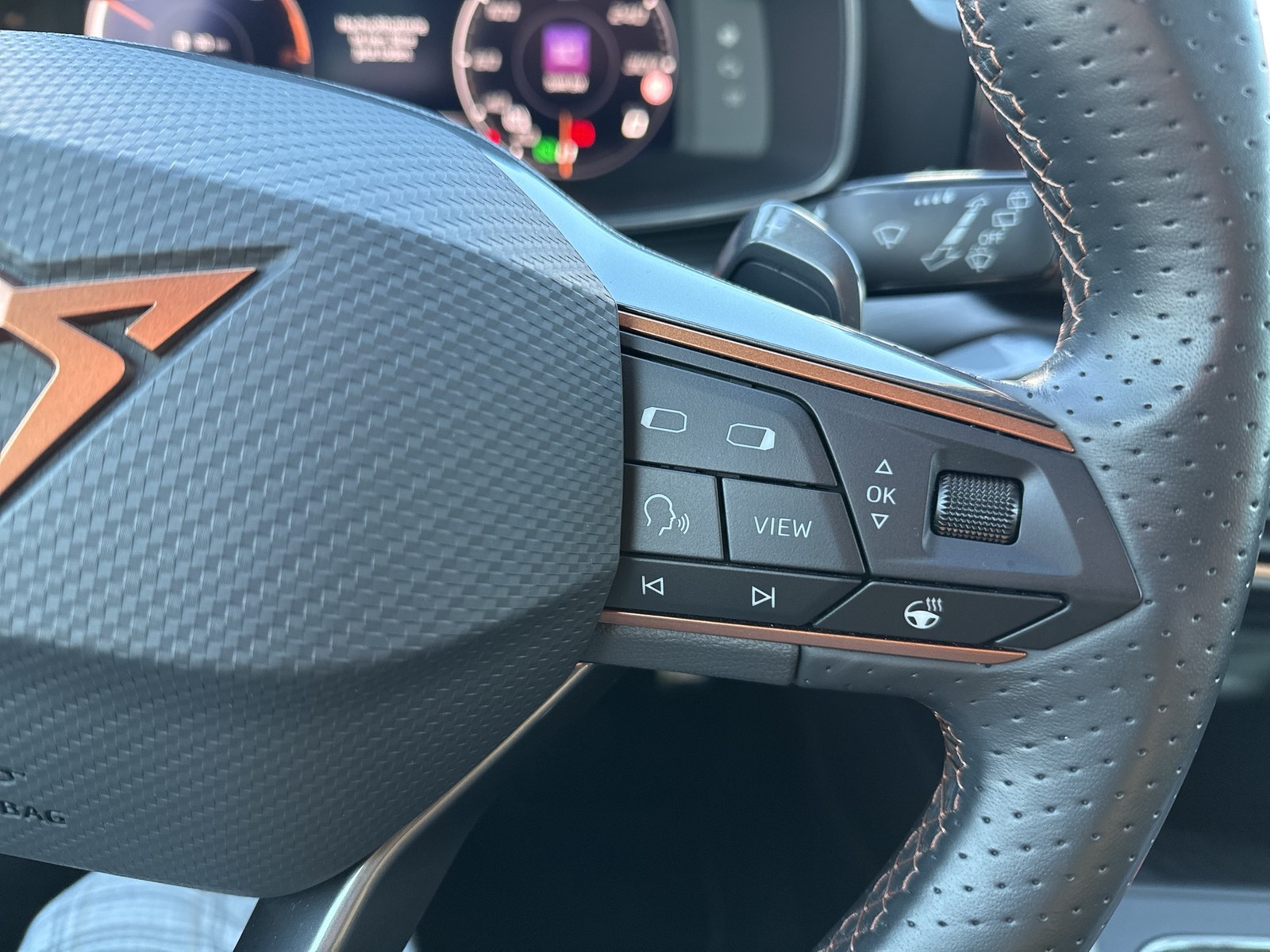 Cupra Formentor 1.4 HYBRID VZ CAM ACC LM19 EKLAPPE NAVI