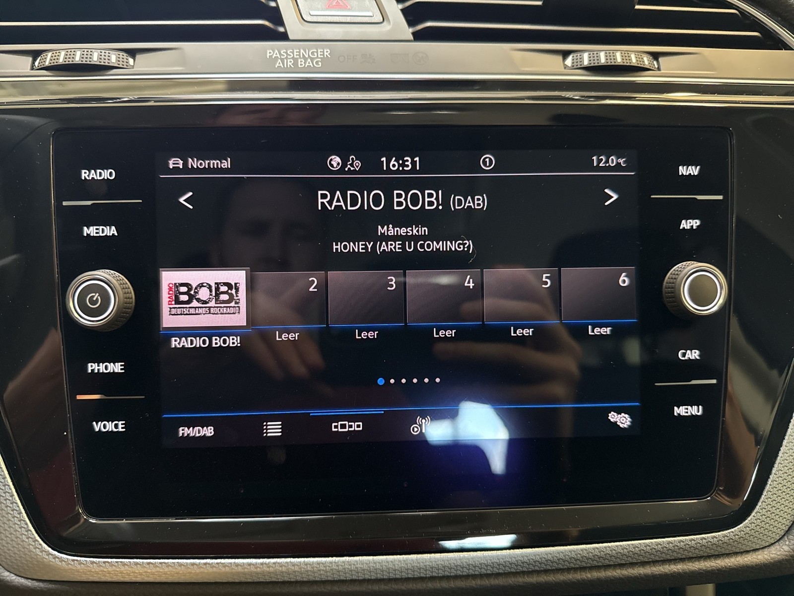 Volkswagen Touran 2.0 GOAL 7SITZE AHK ACC E-KLAPPE NAVI