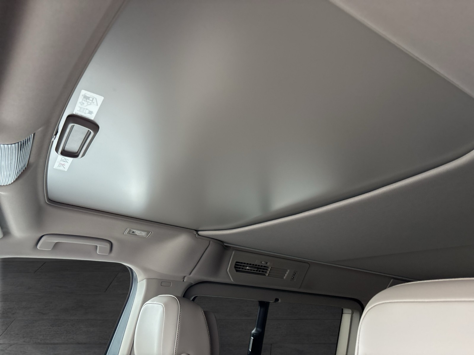 Volkswagen T7 California HYBRID OCEAN 4X4 KÜCHE STANDHZ AHK