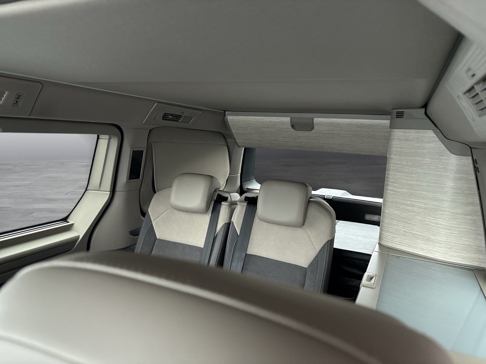 Volkswagen T7 California HYBRID OCEAN 4X4 KÜCHE STANDHZ AHK