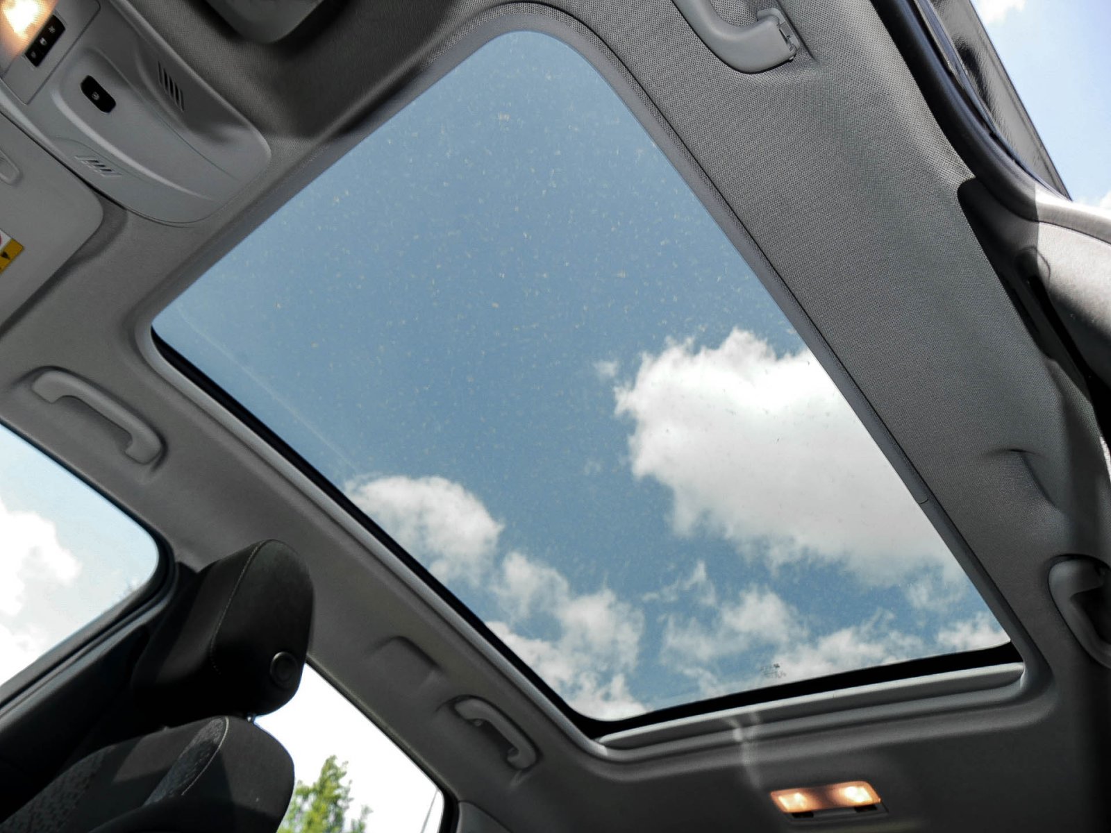 Opel Crossland (X) 1.5 EDITION PANO CAM ALU LED SITZHEIZ.
