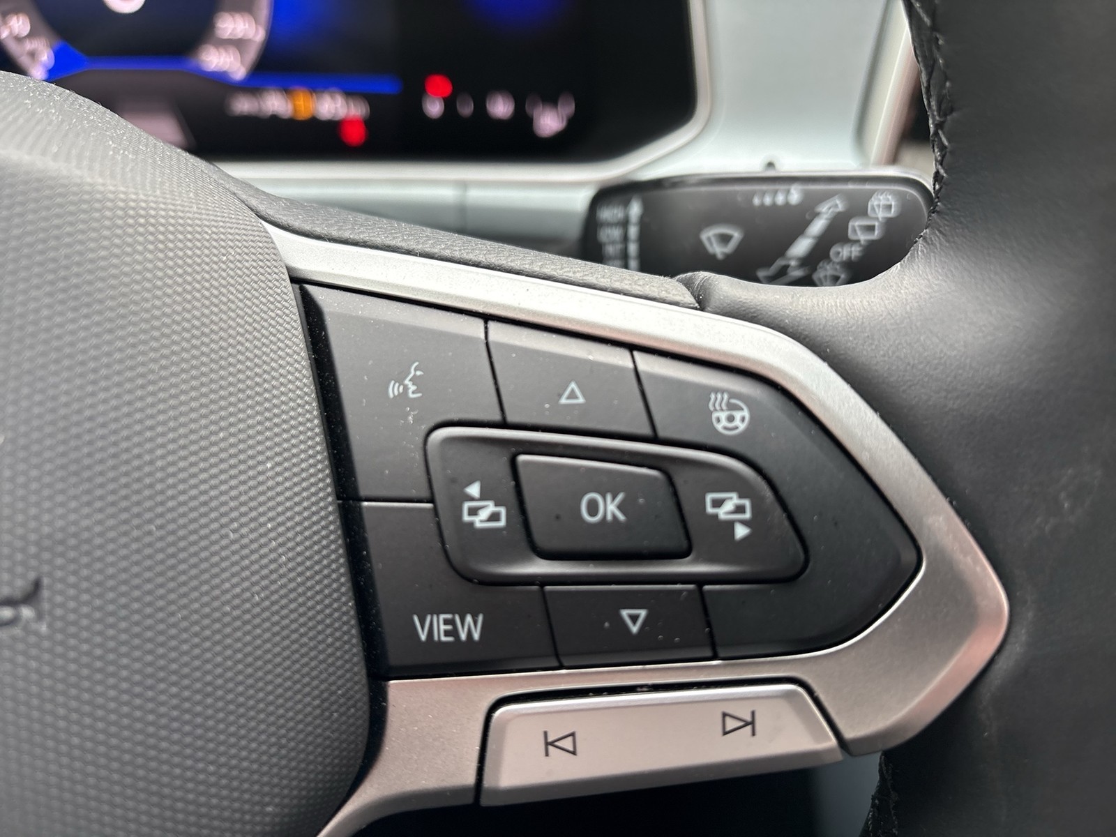 Volkswagen T-Roc 1.5 GOAL ACC LM17 NAVI CARPLAY SITZHEIZUNG