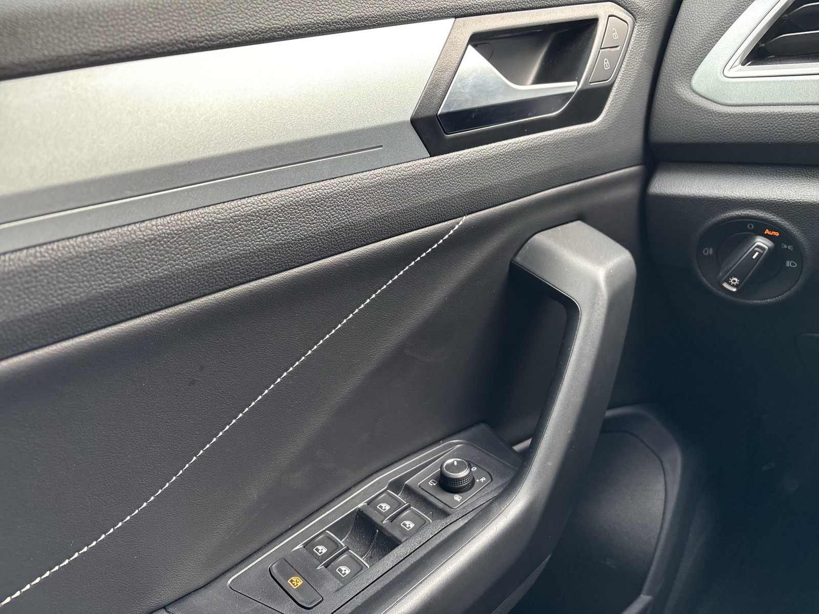 Volkswagen T-Roc 1.5 GOAL ACC LM17 NAVI CARPLAY SITZHEIZUNG