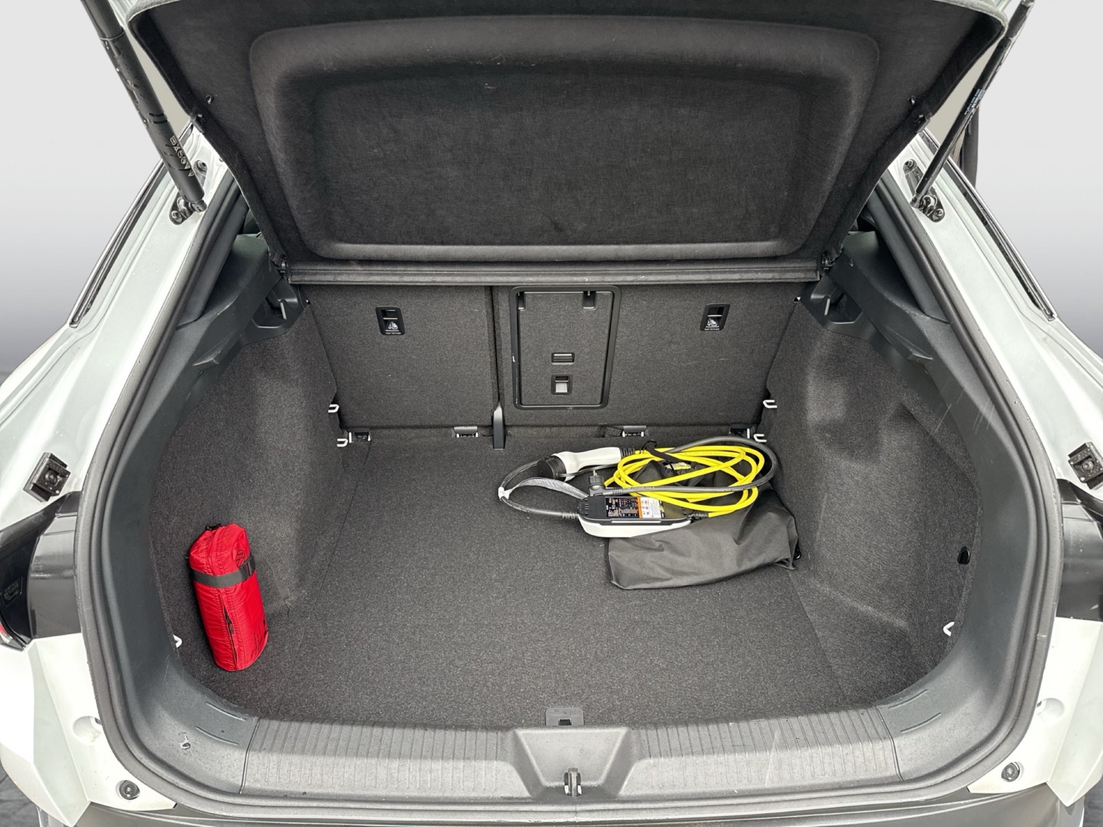 Volkswagen ID.5 Pro Performance WÄRMEPUMPE KAMERA ALU20 NAVI