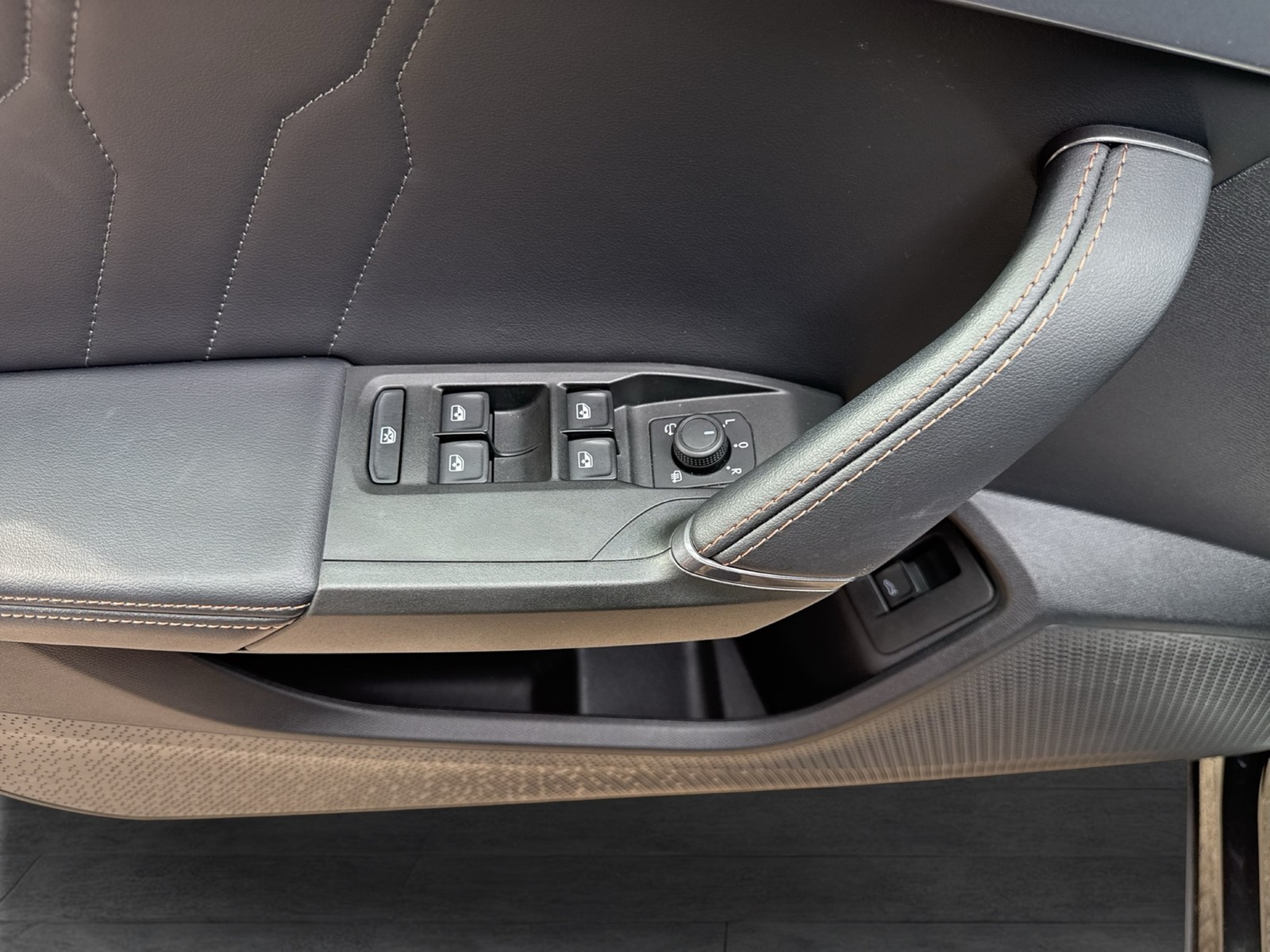 Cupra Formentor 1.5 CAM ACC LM18 E-KLAPPE NAVI CARPLAY
