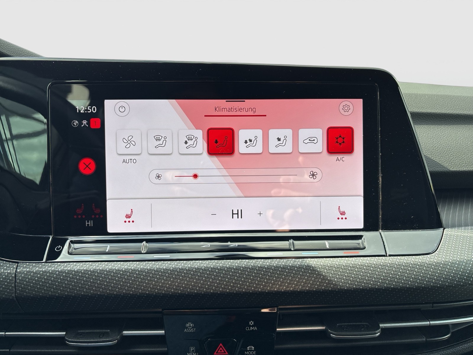 Volkswagen Golf VIII 2.0 R-LINE HARMAN KARDON CAM ACC LM18