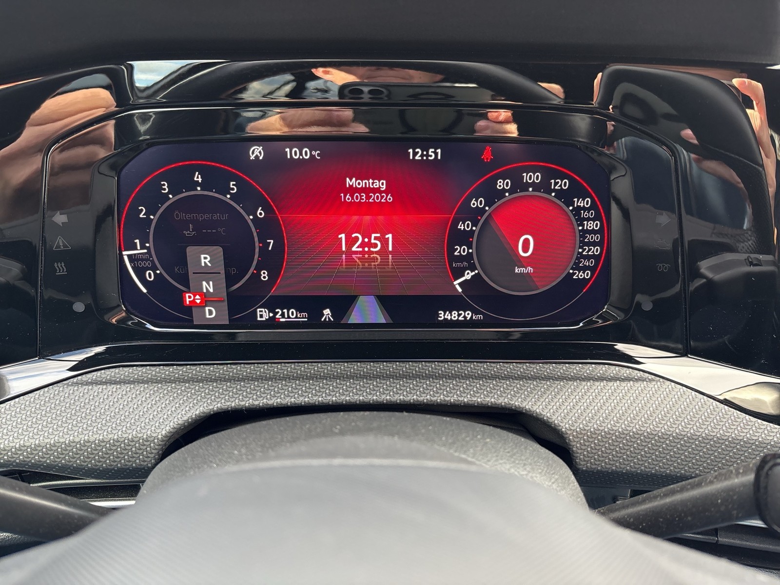 Volkswagen Golf VIII 2.0 R-LINE HARMAN KARDON CAM ACC LM18