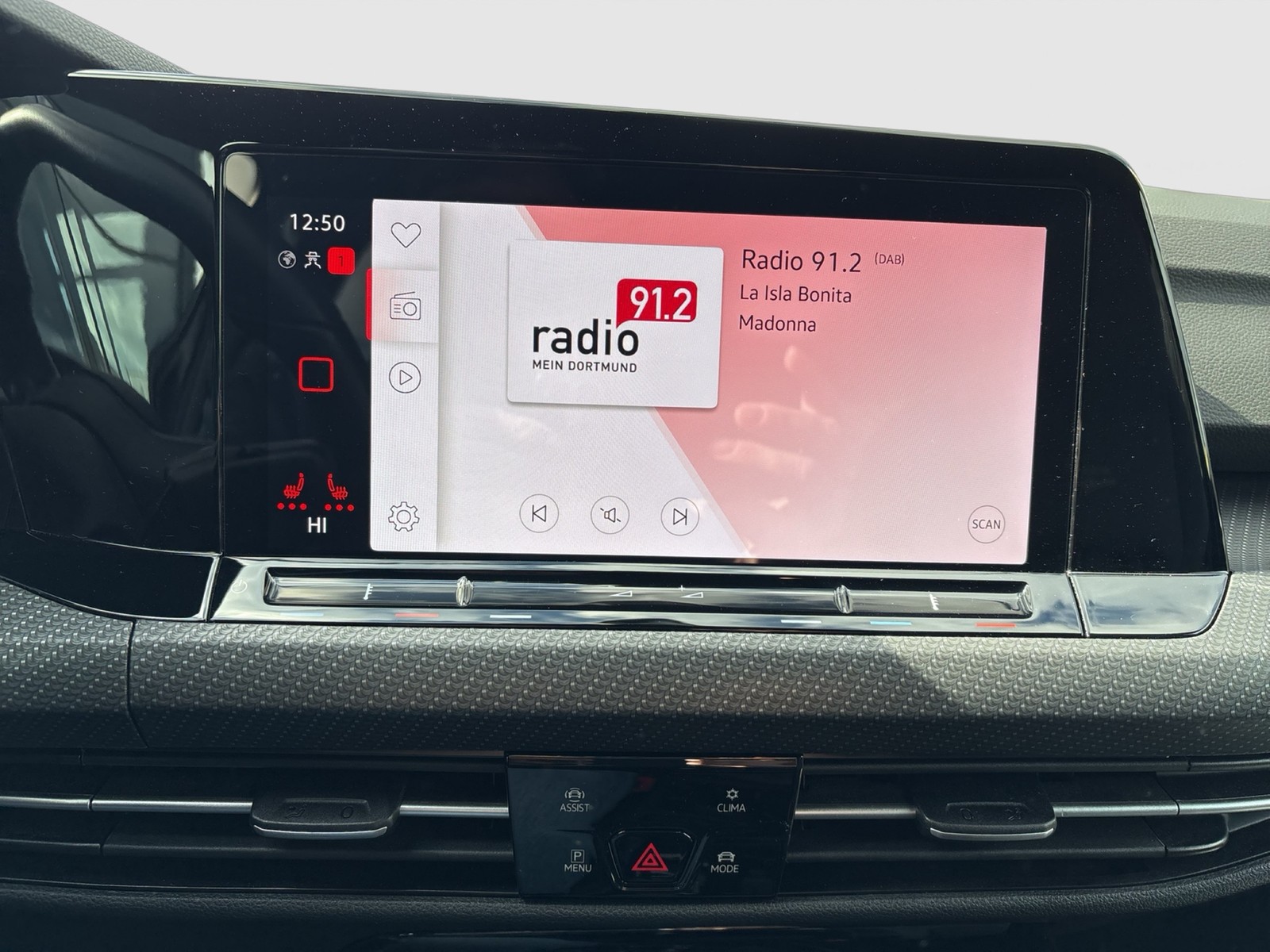 Volkswagen Golf VIII 2.0 R-LINE HARMAN KARDON CAM ACC LM18