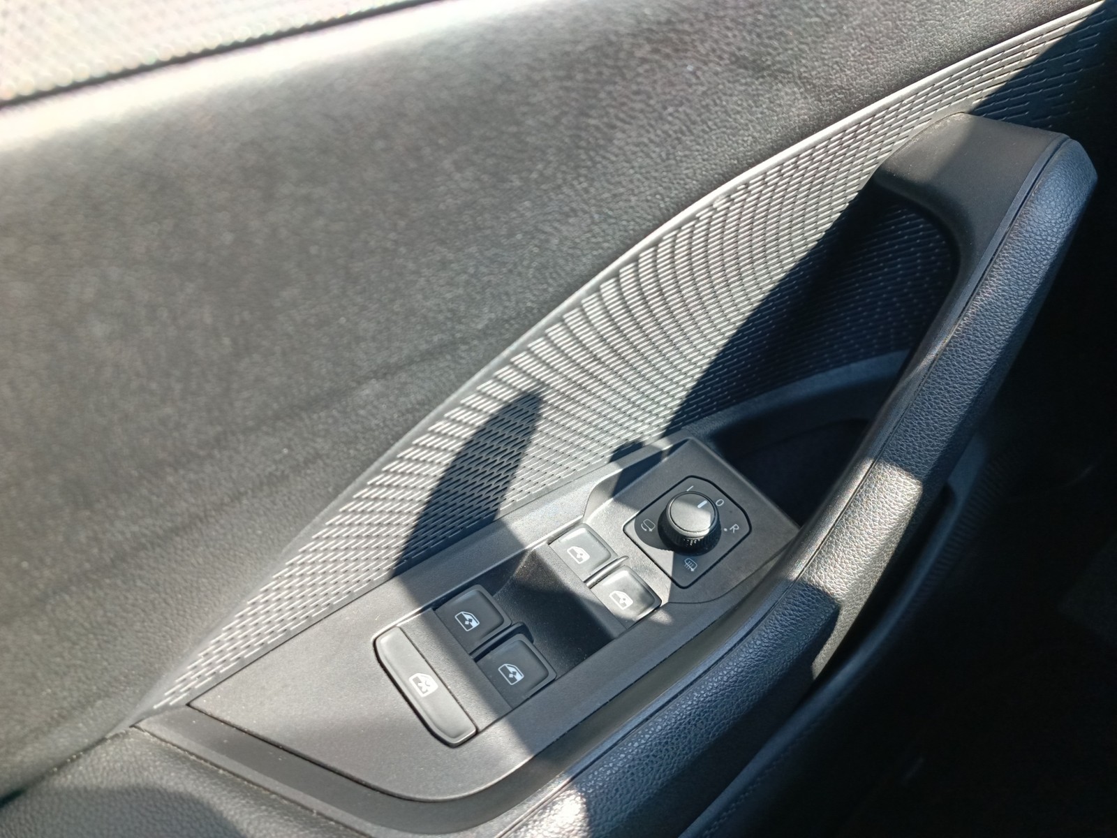 Skoda Octavia Combi Clever SITZHEIZUNG ACC LED ALU