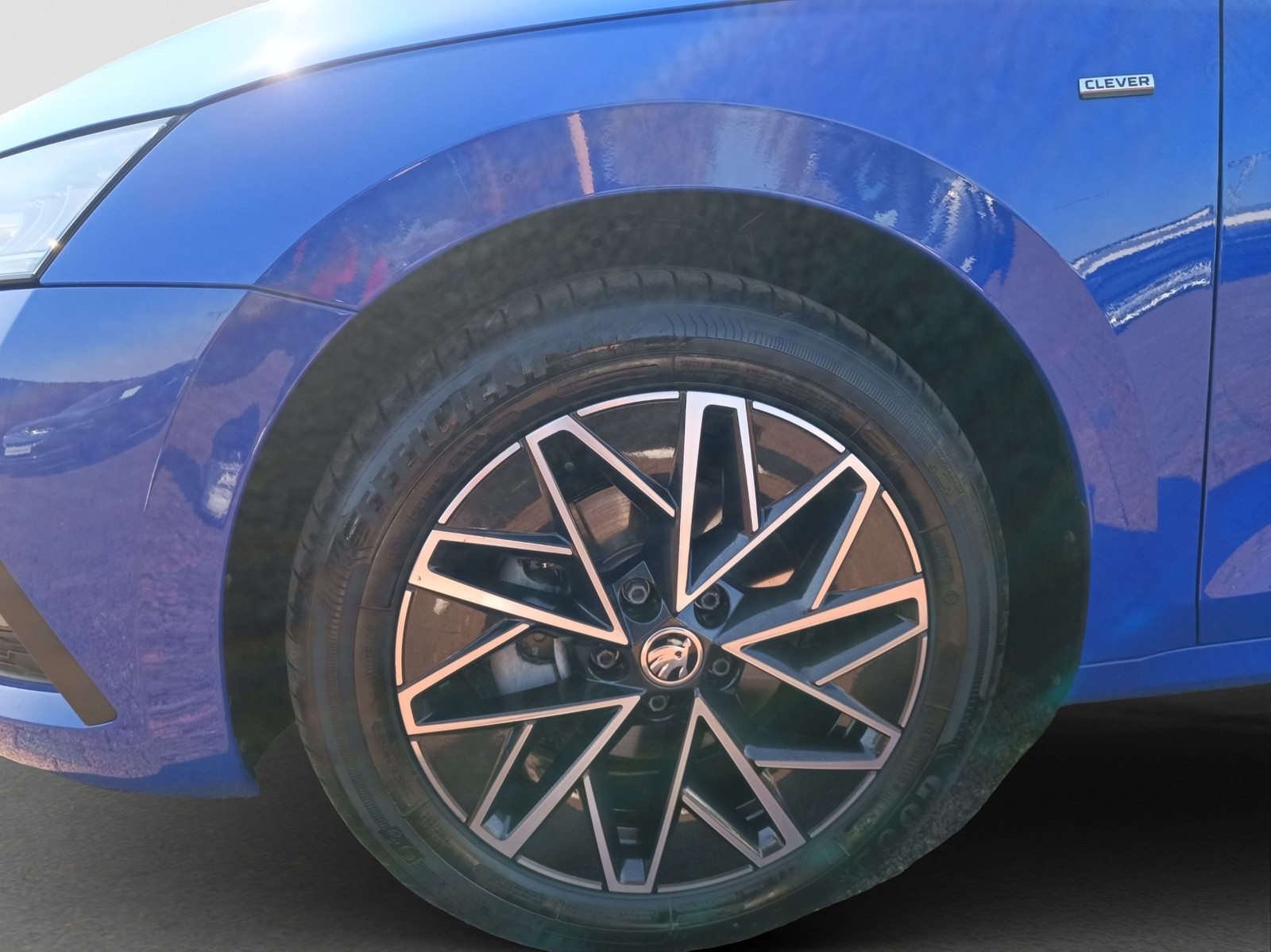 Skoda Octavia Combi Clever SITZHEIZUNG ACC LED ALU
