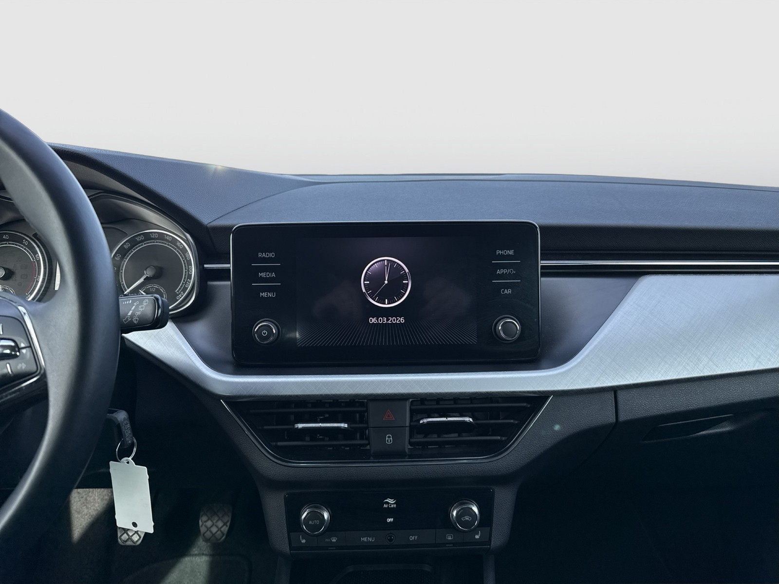 Skoda Scala 1.0 TOUR LM17 SITZHEIZUNG LED EINPARKHILFE