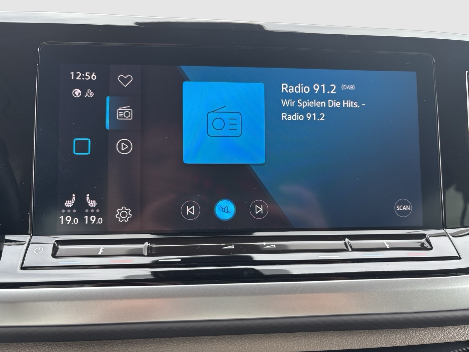 Volkswagen T7 Multivan 2.0 LIFE STANDHZ. AHK KAMERA NAVI