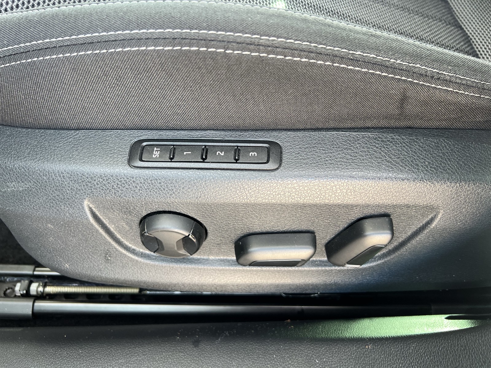 Skoda Superb Combi 1.4 iV STYLE STANDHZ AHK CAM MATRIX