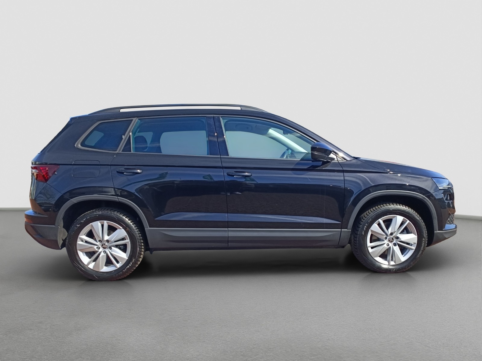 Skoda Karoq Drive 4X4 KAMERA AHK SITZHEIZ. ACC NAVI