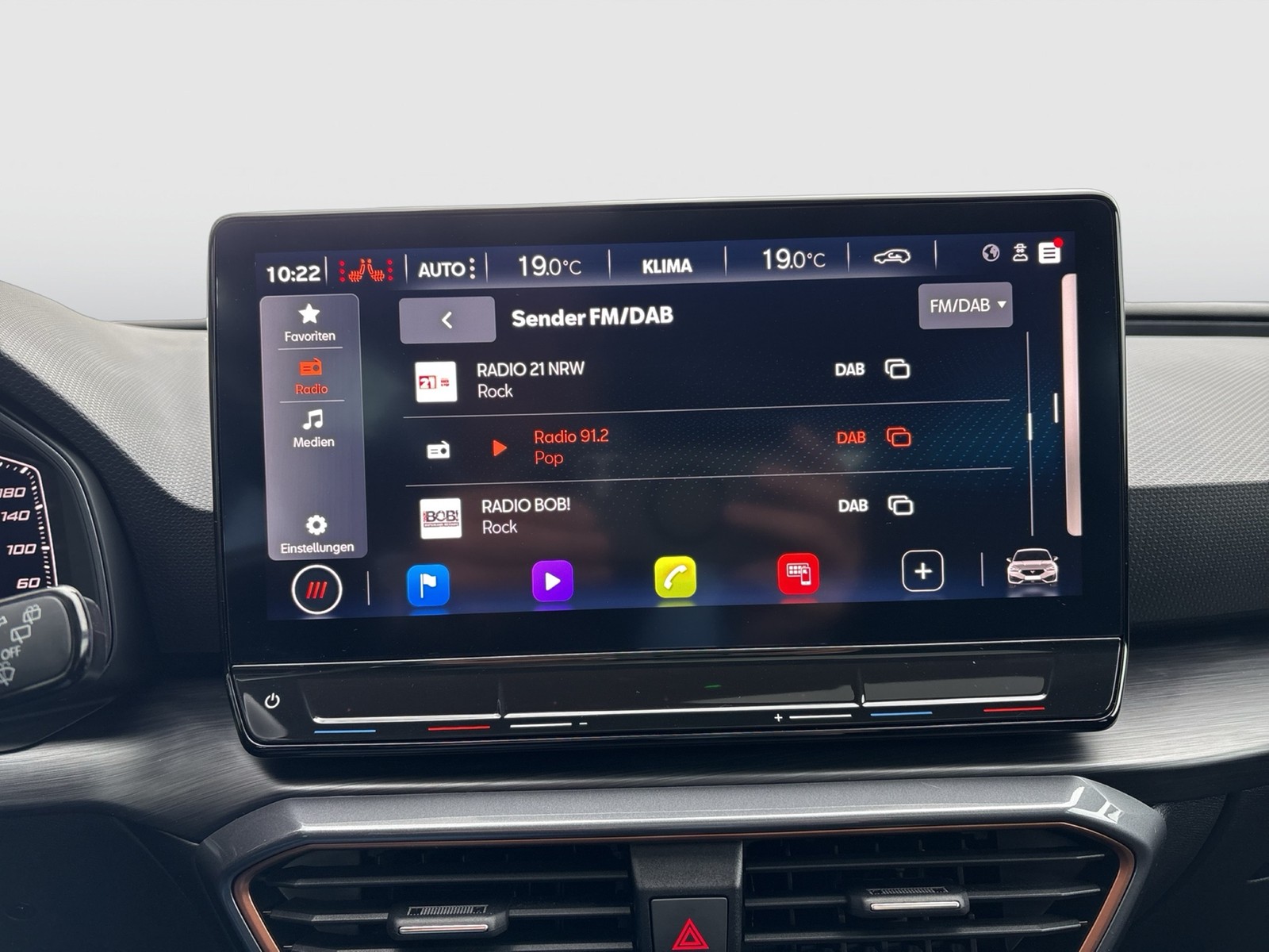 Cupra Leon 2.0 VZ PANO BEATS KAMERA ALU19" NAVI