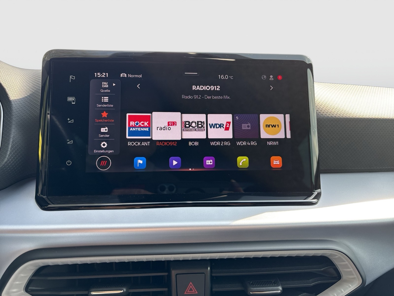 Seat Arona 1.5 FR KAMERA NAVI ALU17" VOLL-LED SITZHEIZ