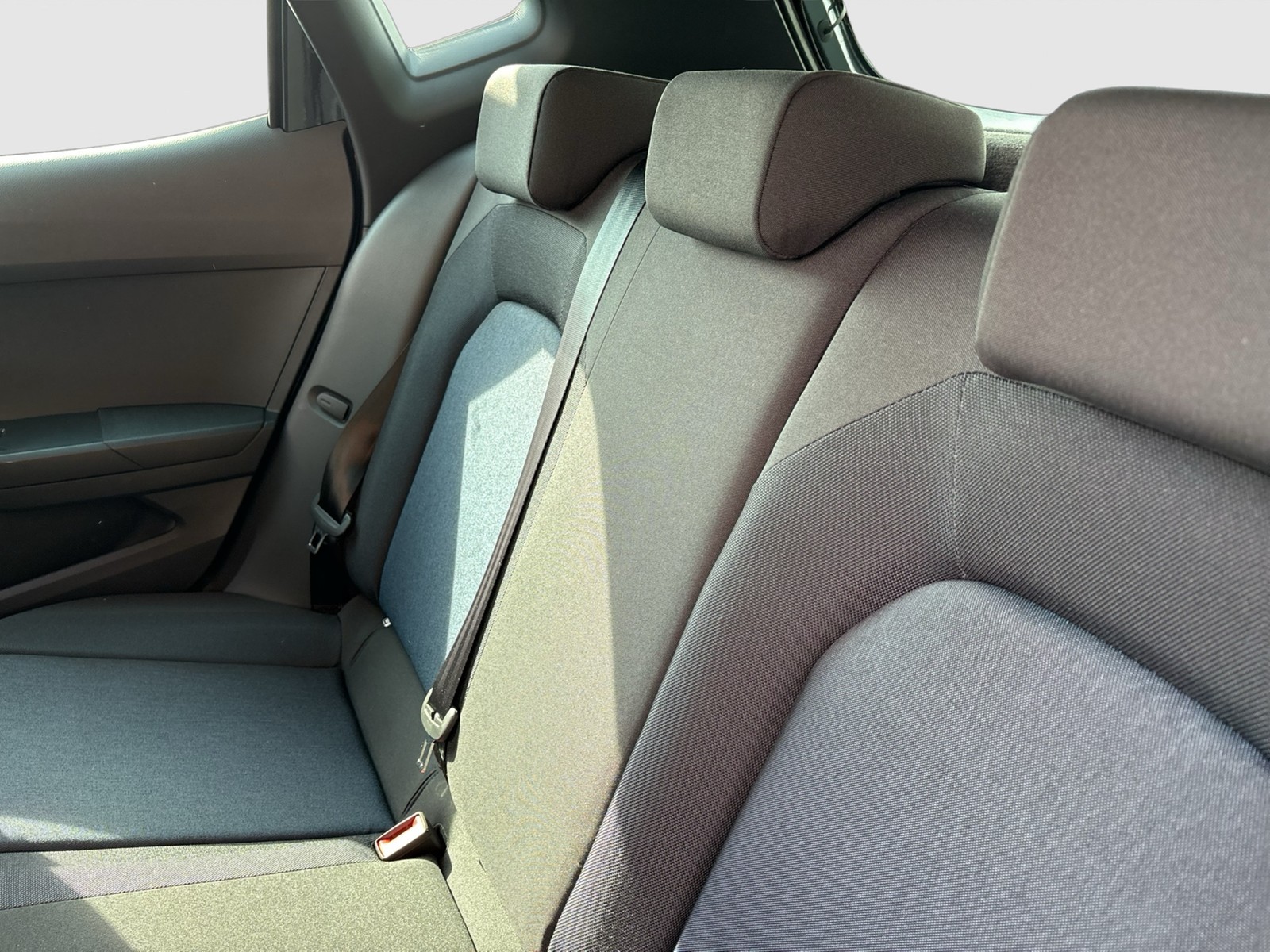 Seat Arona 1.5 FR KAMERA NAVI ALU17" VOLL-LED SITZHEIZ