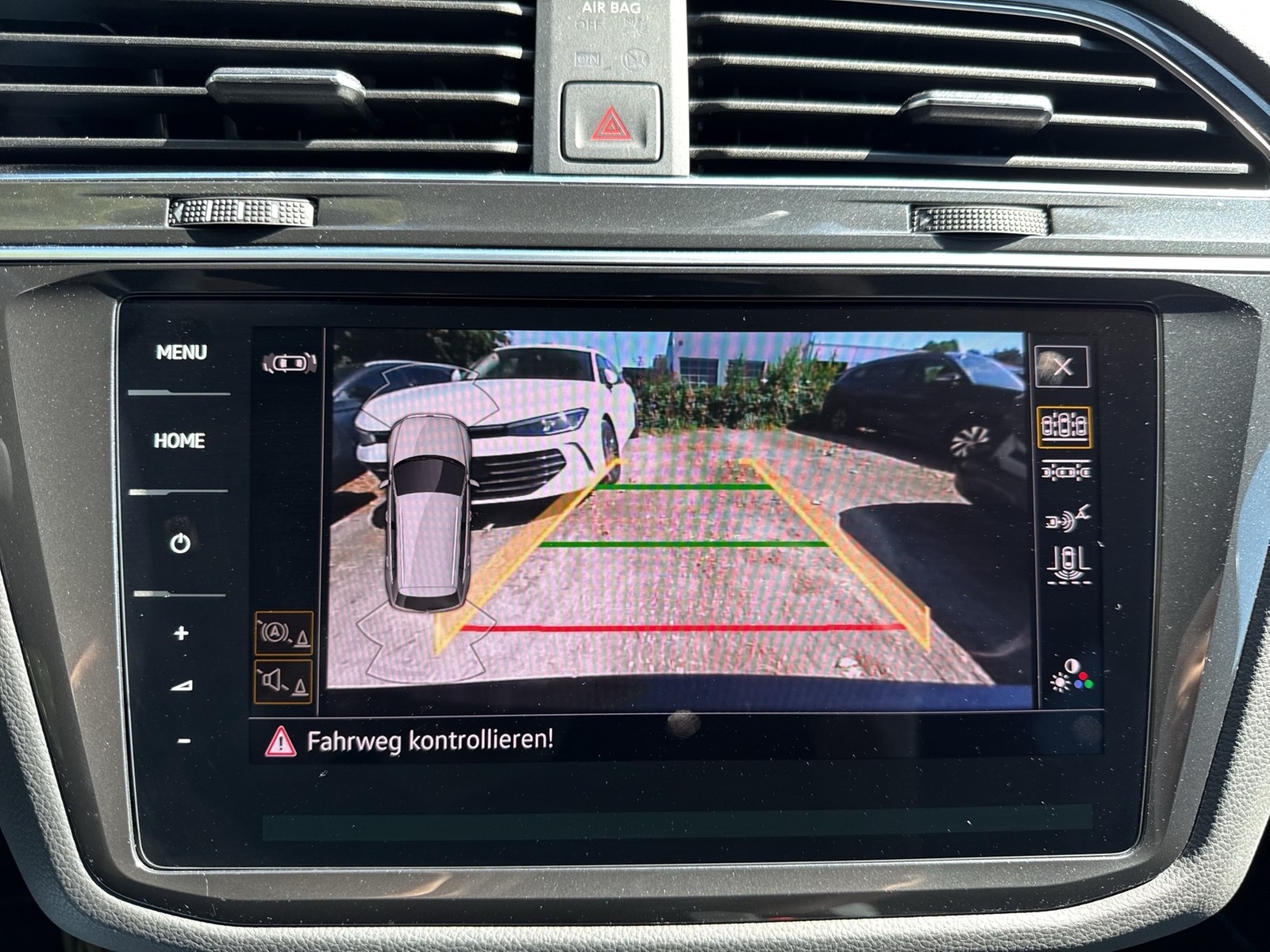 Volkswagen Tiguan 1.5 R-LINE BLACK STYLE HARMAN KARDON CAM
