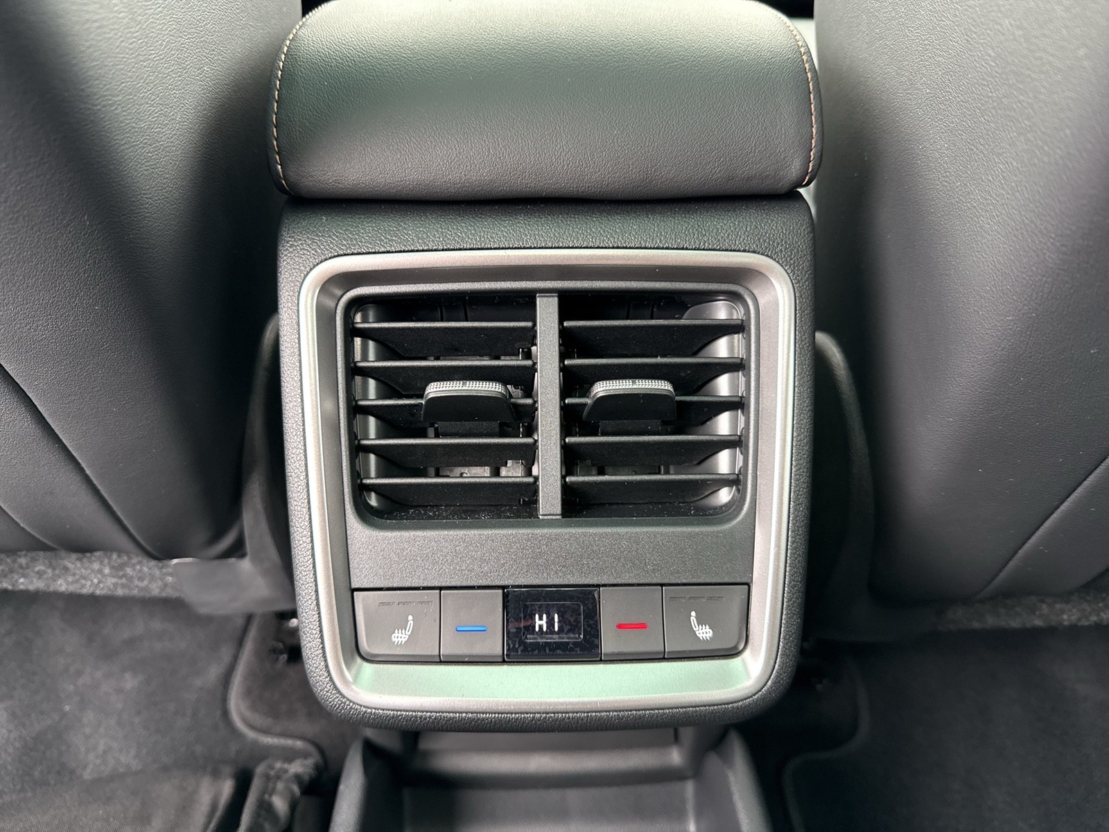 Skoda Enyaq 85x Suite LEDER PANO CANTON AHK LM21