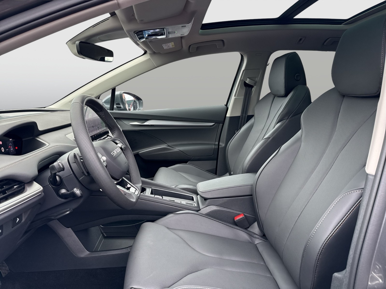 Skoda Enyaq 85x Suite LEDER PANO CANTON AHK LM21