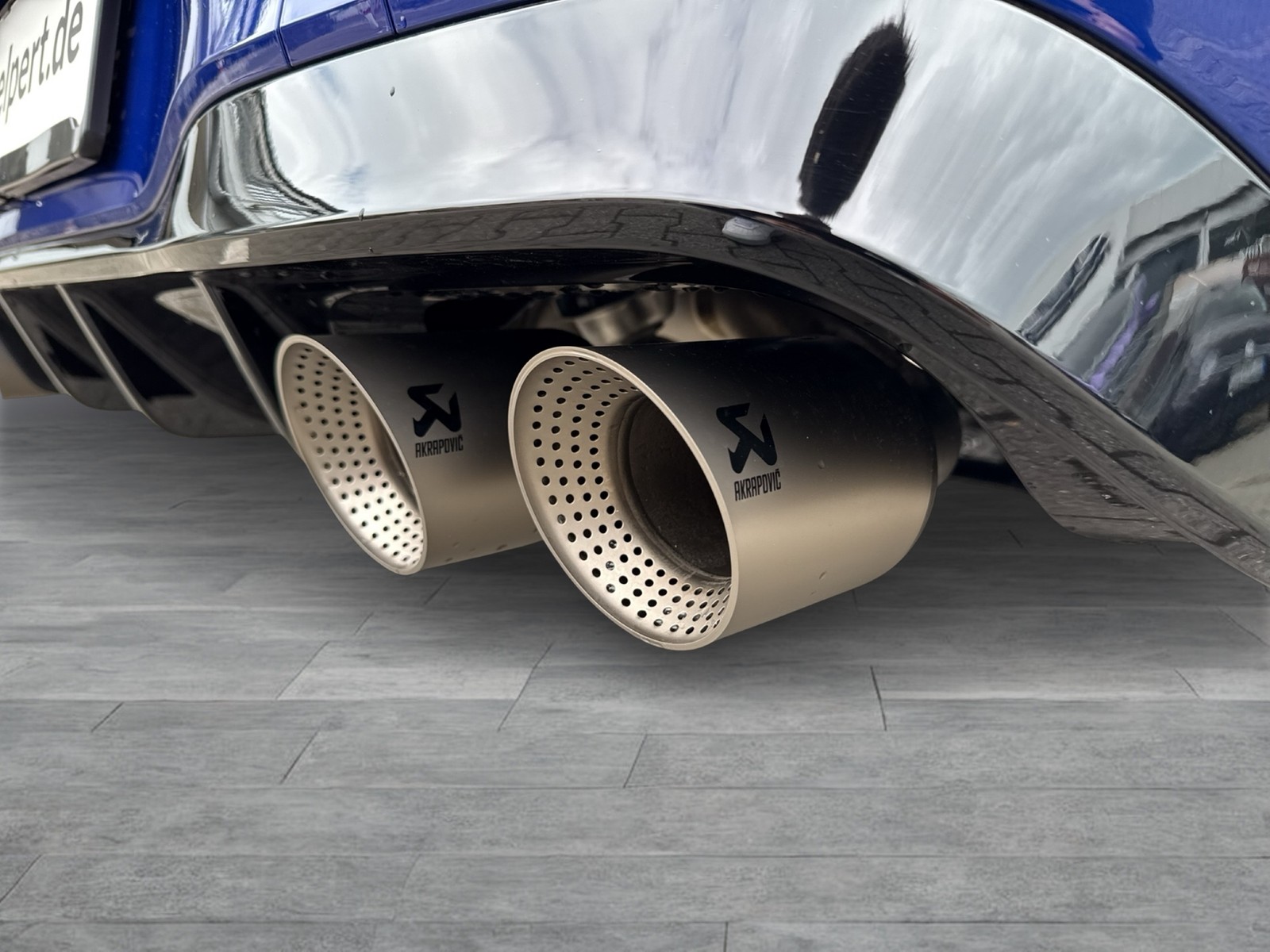 Volkswagen Golf R 4MOTION