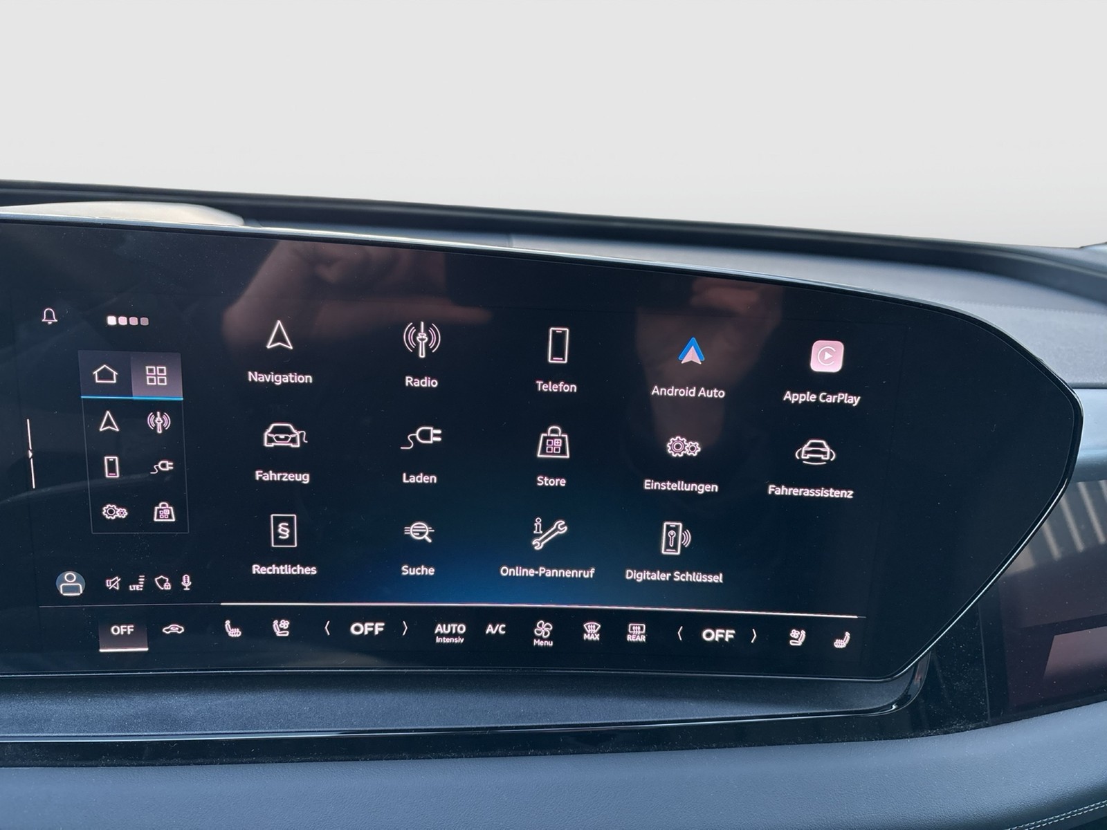 Audi Q6 e-tron quattro S LINE PANO B&O AHK 360CAM ACC