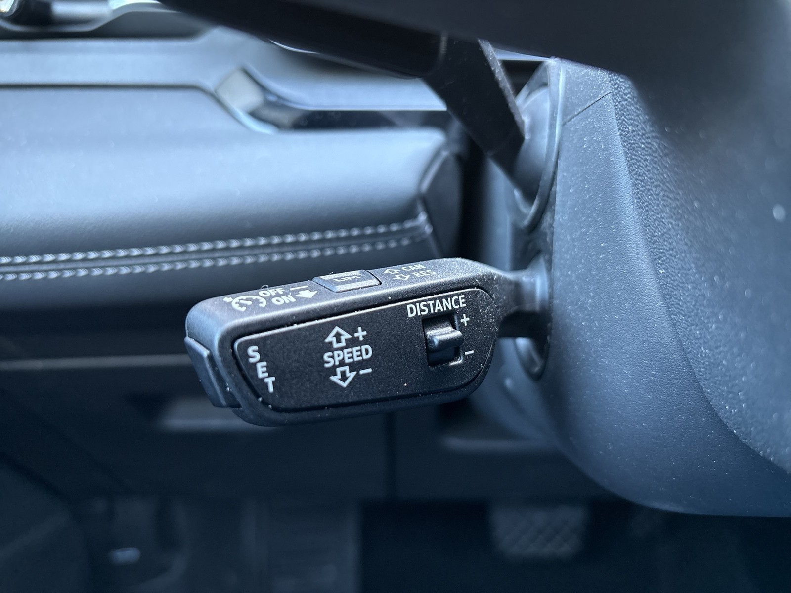 Audi Q6 e-tron quattro S LINE PANO B&O AHK 360CAM ACC