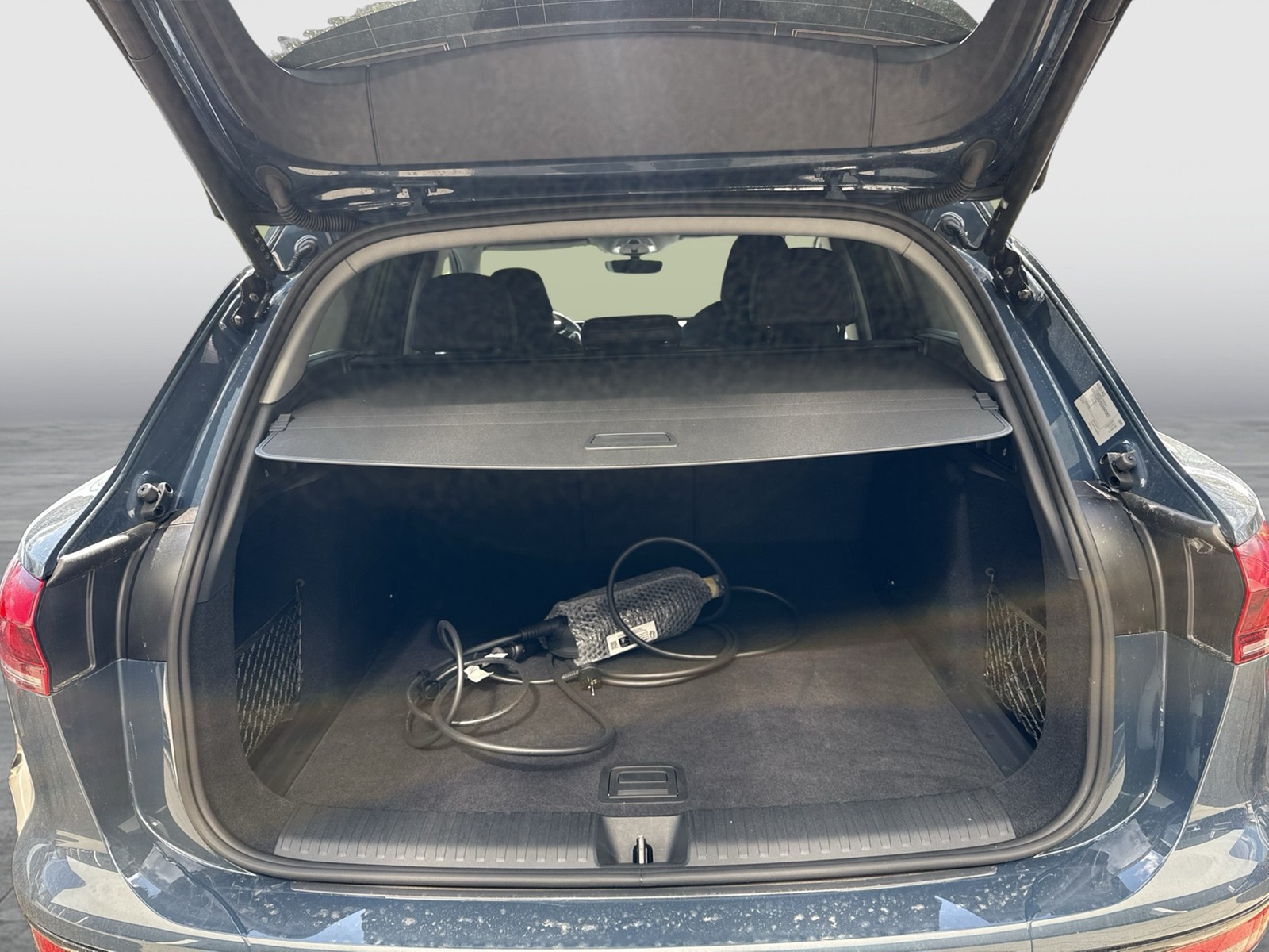 Audi Q6 e-tron quattro S LINE BLACKPAK PANO B&O AHK