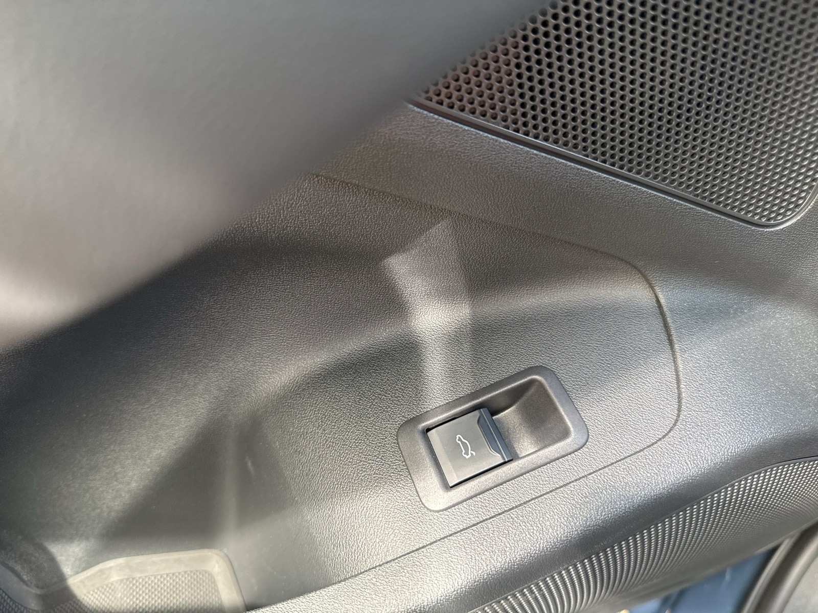 Audi Q6 e-tron quattro S LINE BLACKPAK PANO B&O AHK