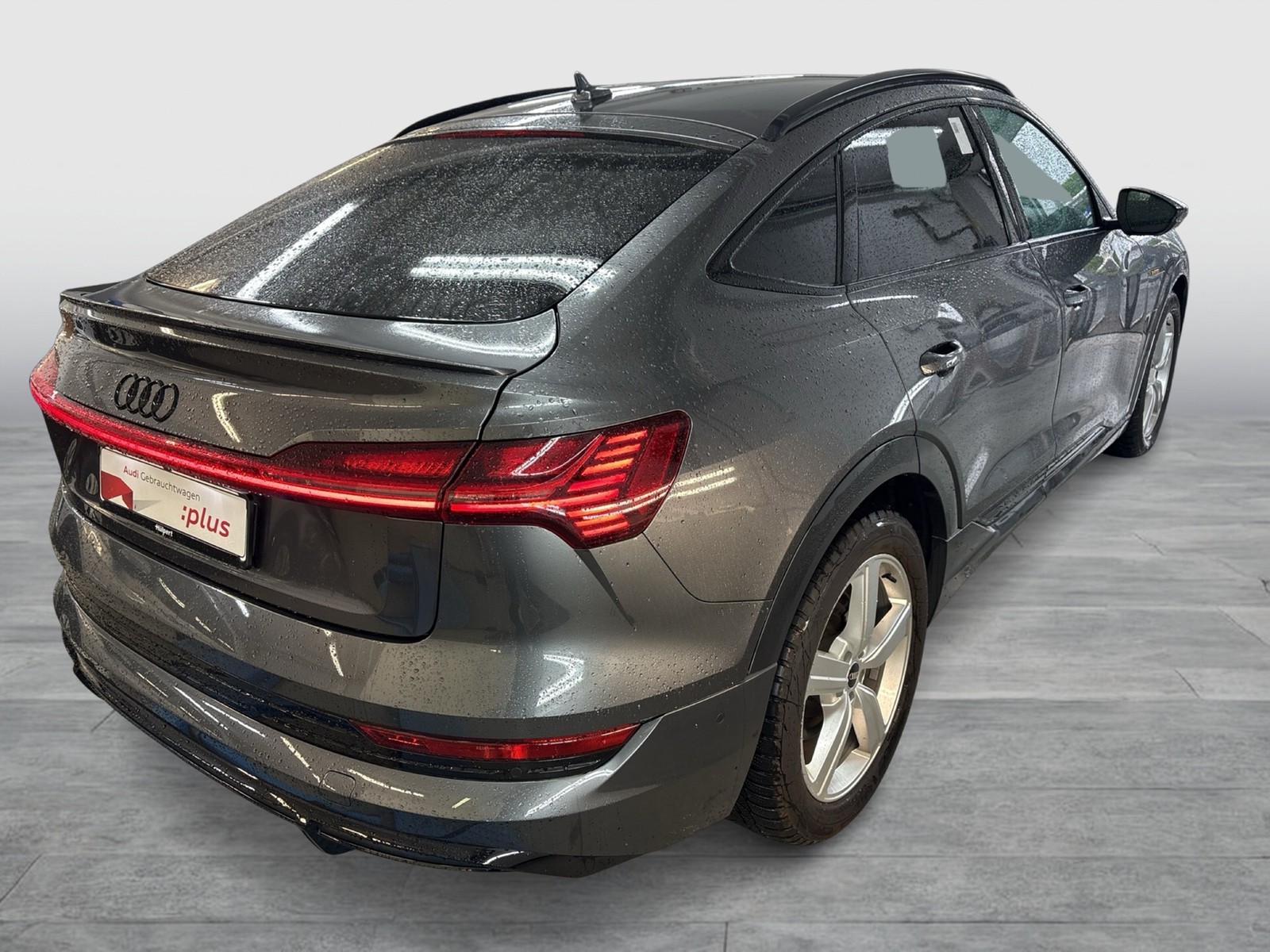 Audi e-tron Sportback 55 quattro S LINE B&O CAM LM21