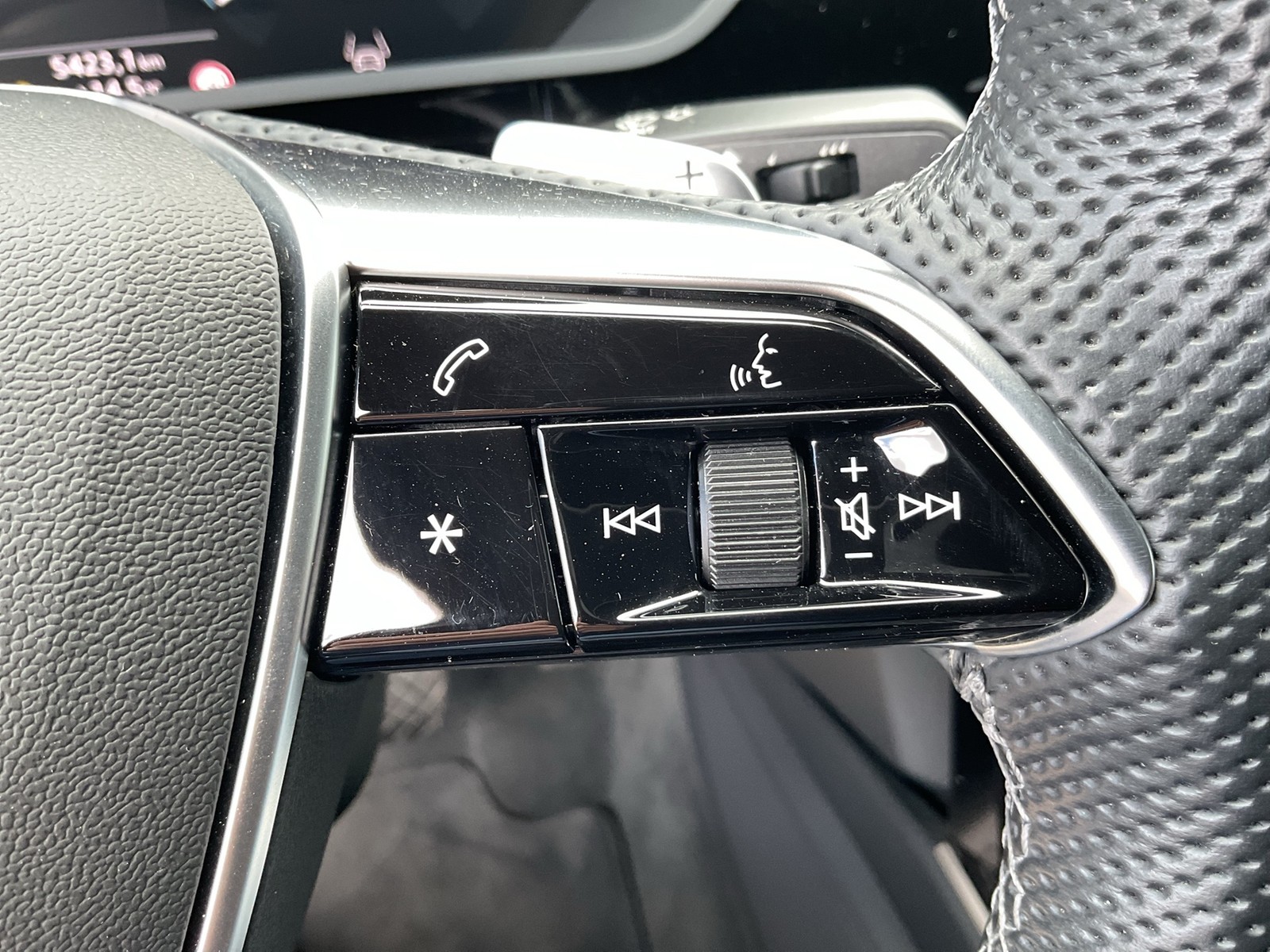Audi e-tron Sportback 55 quattro S LINE B&O ACC LM22