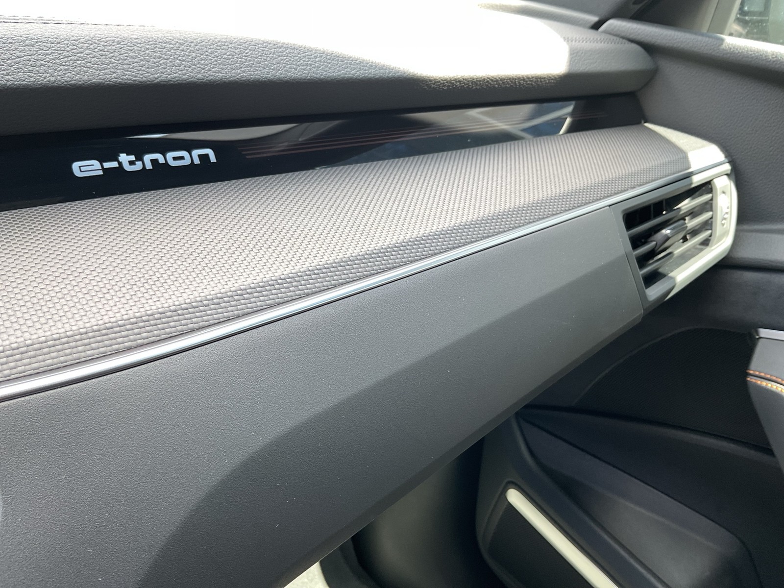 Audi e-tron Sportback 55 quattro S LINE B&O ACC LM22