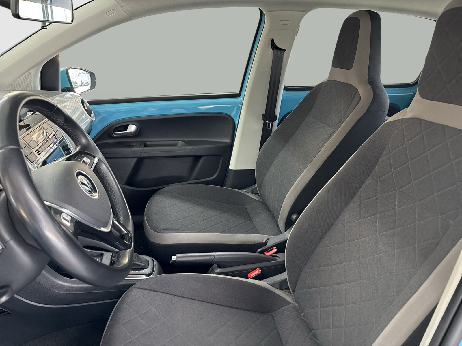 Volkswagen e-up! MAX 4TÜREN CAM ALU SITZHEIZ. EINPARKH.