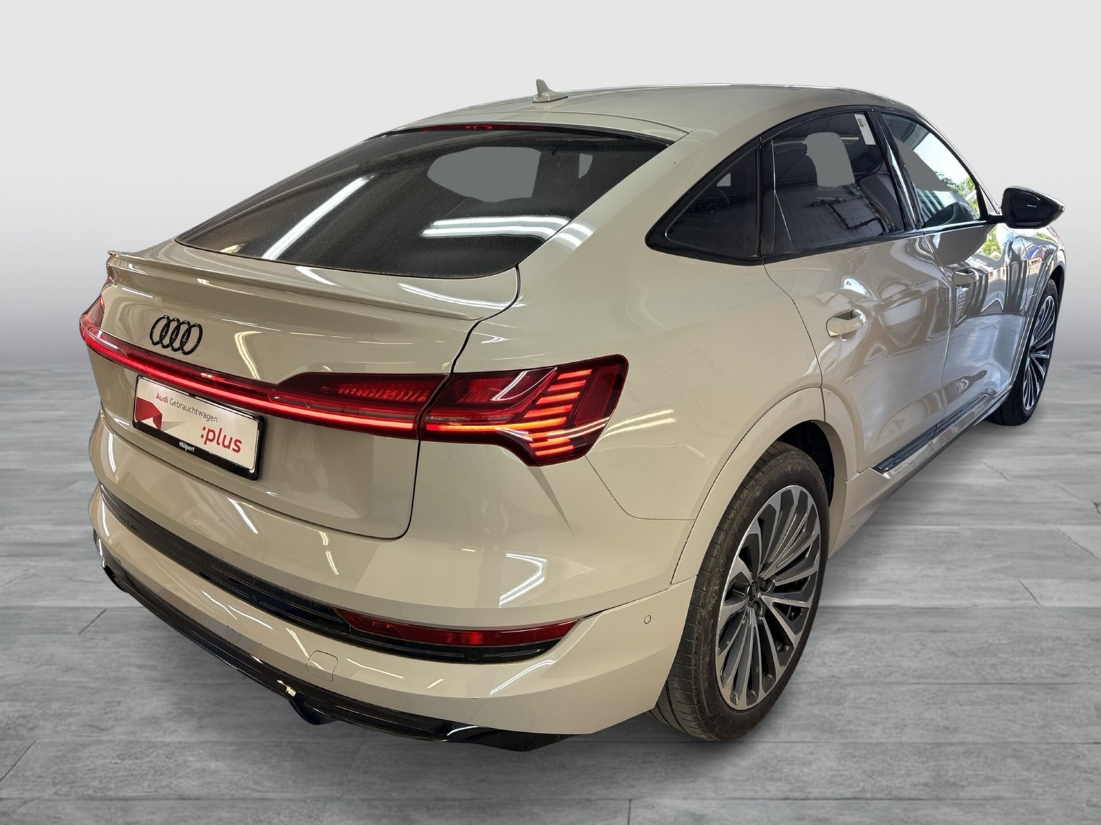 Audi e-tron Sportback 55 quattro S LINE B&O AHK LM21