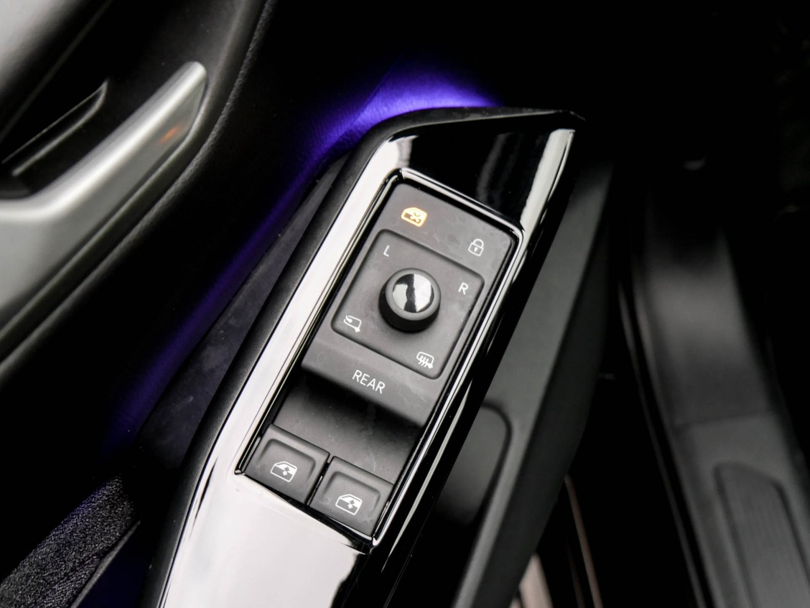 Volkswagen ID.3 PRO CAM ACC LM18 NAVI CARPLAY SITZHEIZUNG