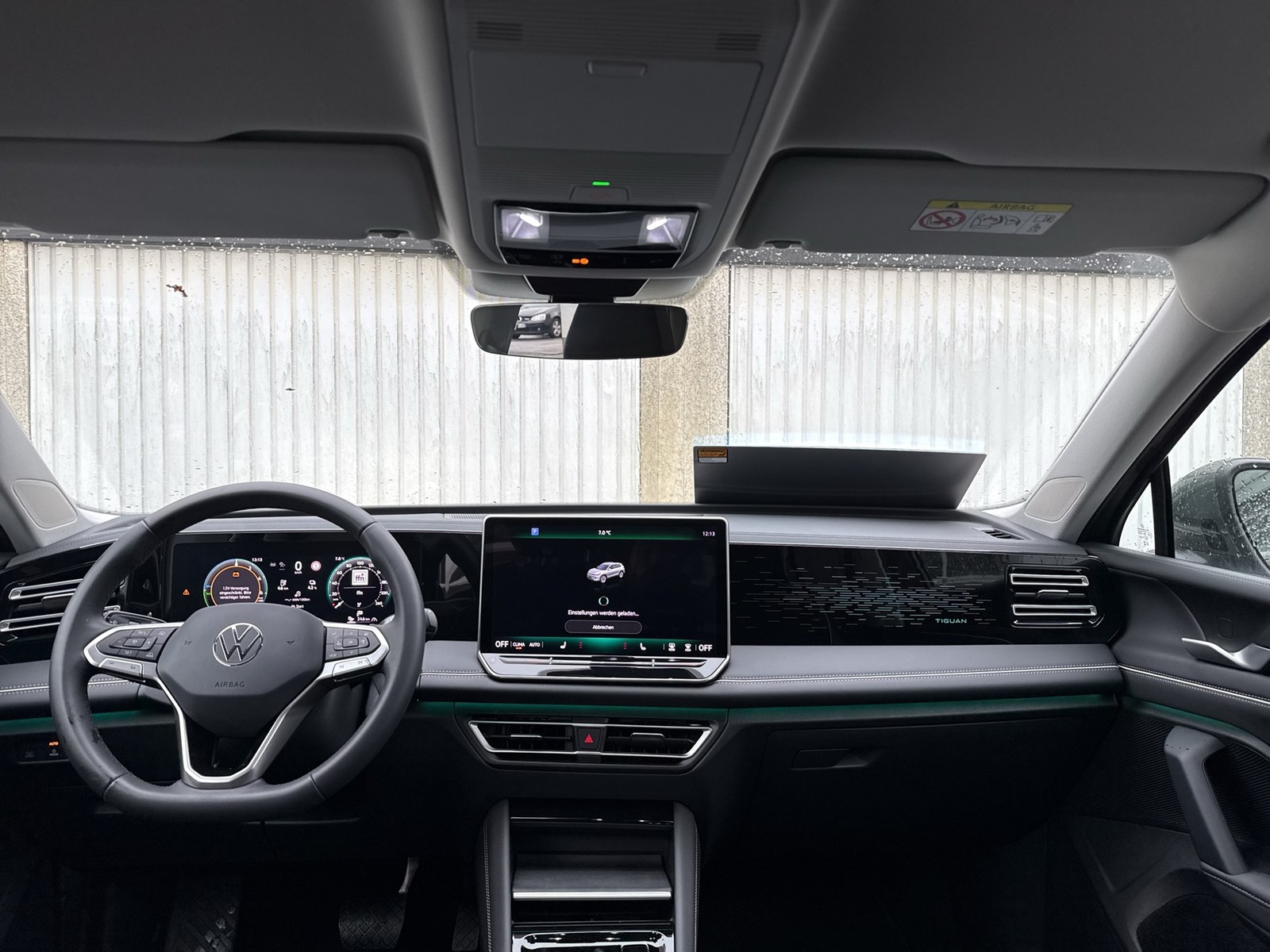 Volkswagen Tiguan 1.5 HYBRID ELEGANCE NEUES MODELL AHK CAM