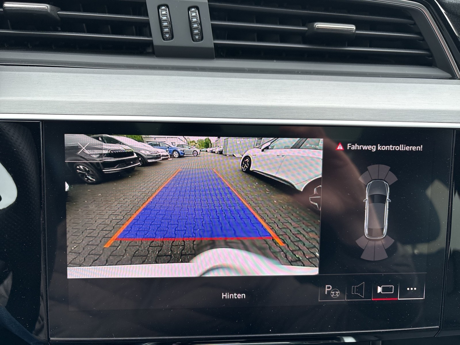 Audi e-tron Sportback 55 quattro S LINE PANO CAM LM21