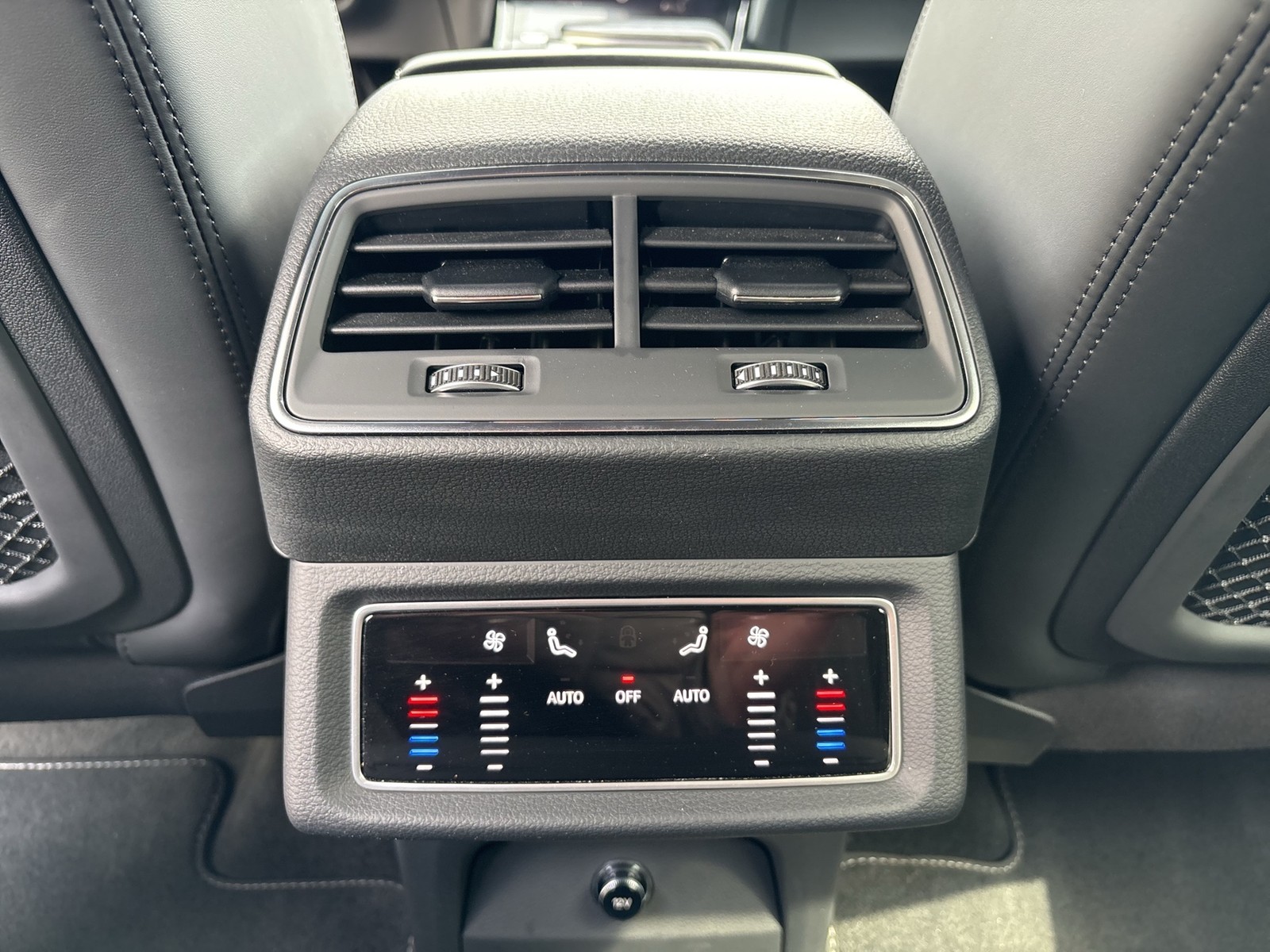 Audi e-tron Sportback 55 quattro S LINE CAM ACC LM21