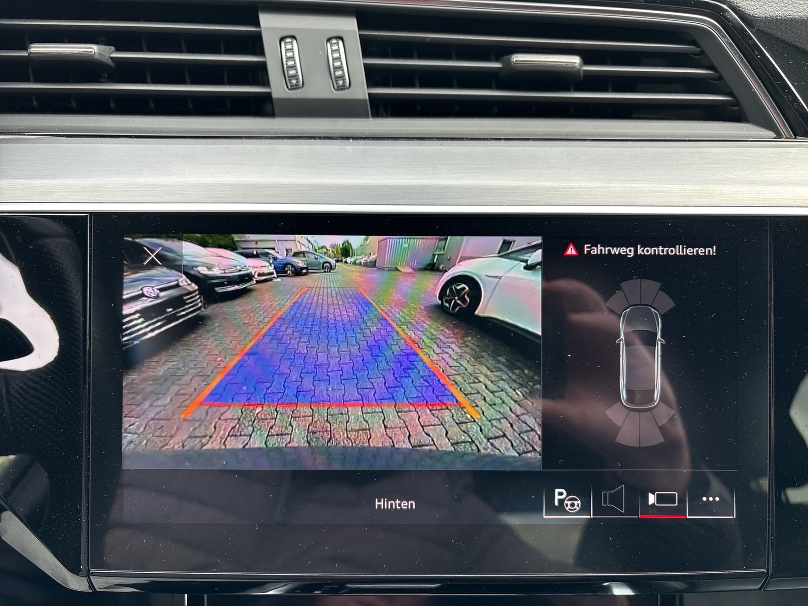Audi e-tron Sportback 55 quattro S LINE CAM ACC LM21