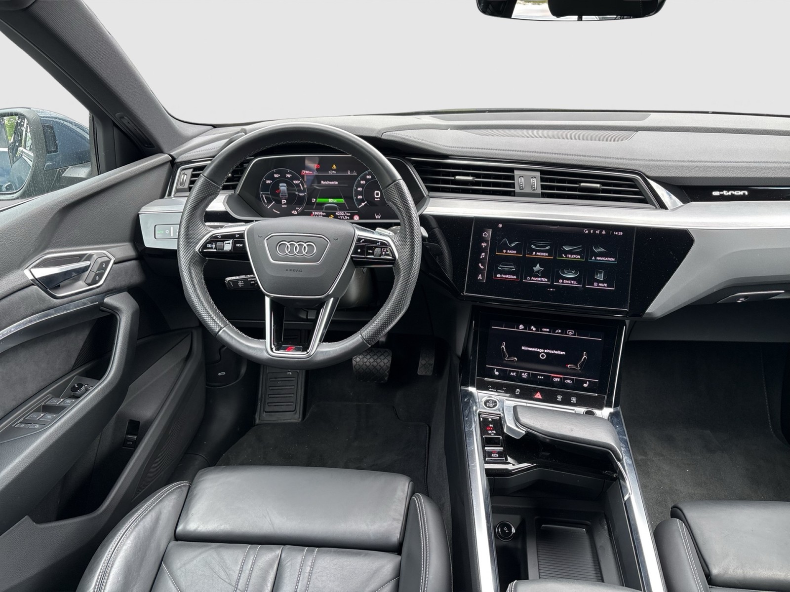 Audi e-tron Sportback 55 quattro S LINE CAM ACC LM21