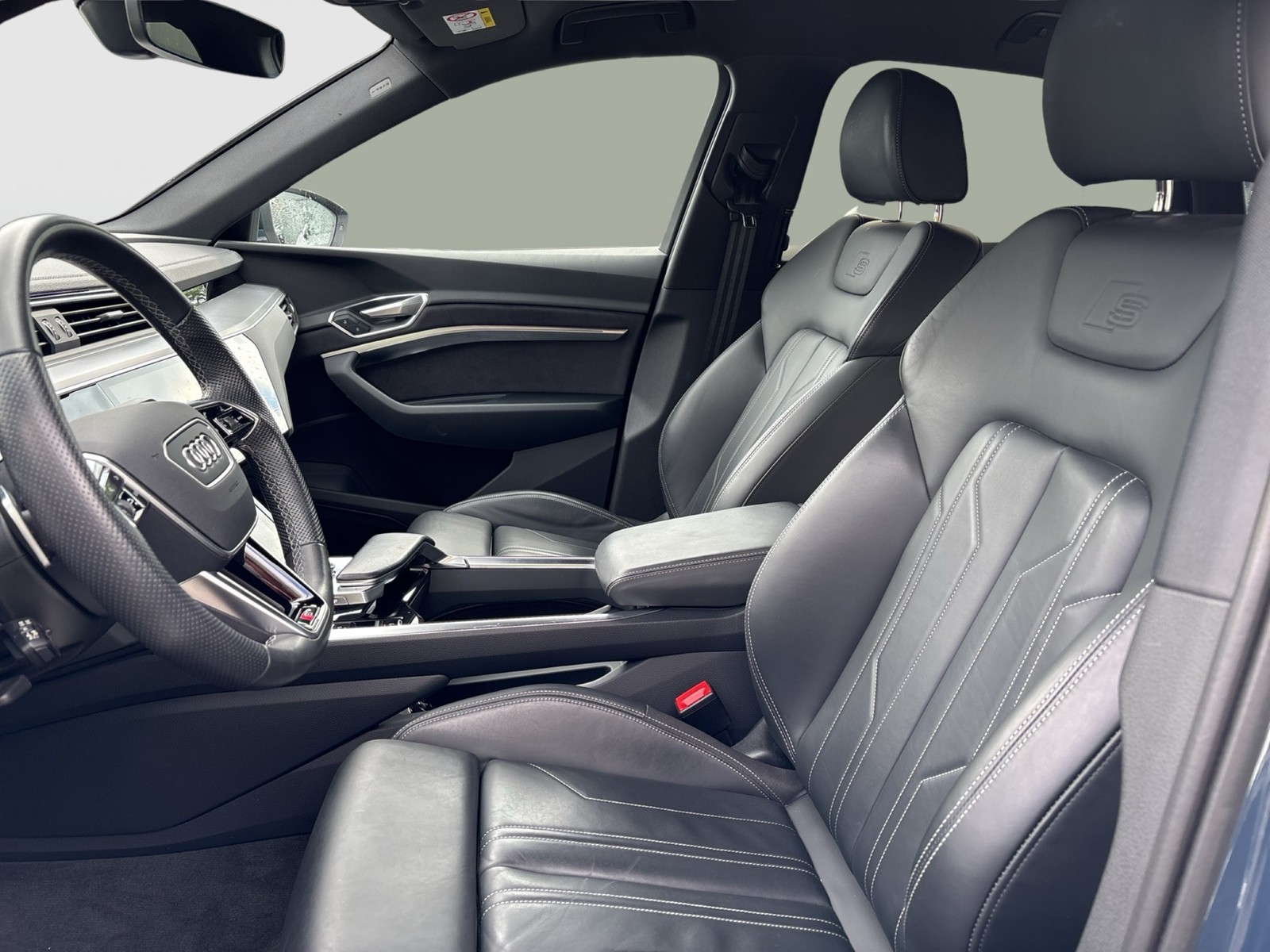 Audi e-tron Sportback 55 quattro S LINE CAM ACC LM21