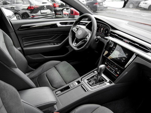 Volkswagen Arteon 2.0 R-LINE 4X4 PANO CAM NAVI LED LM18