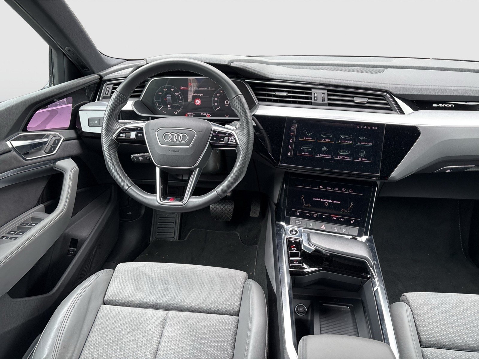 Audi e-tron Sportback 55 quattro S LINE 360°CAM LM21