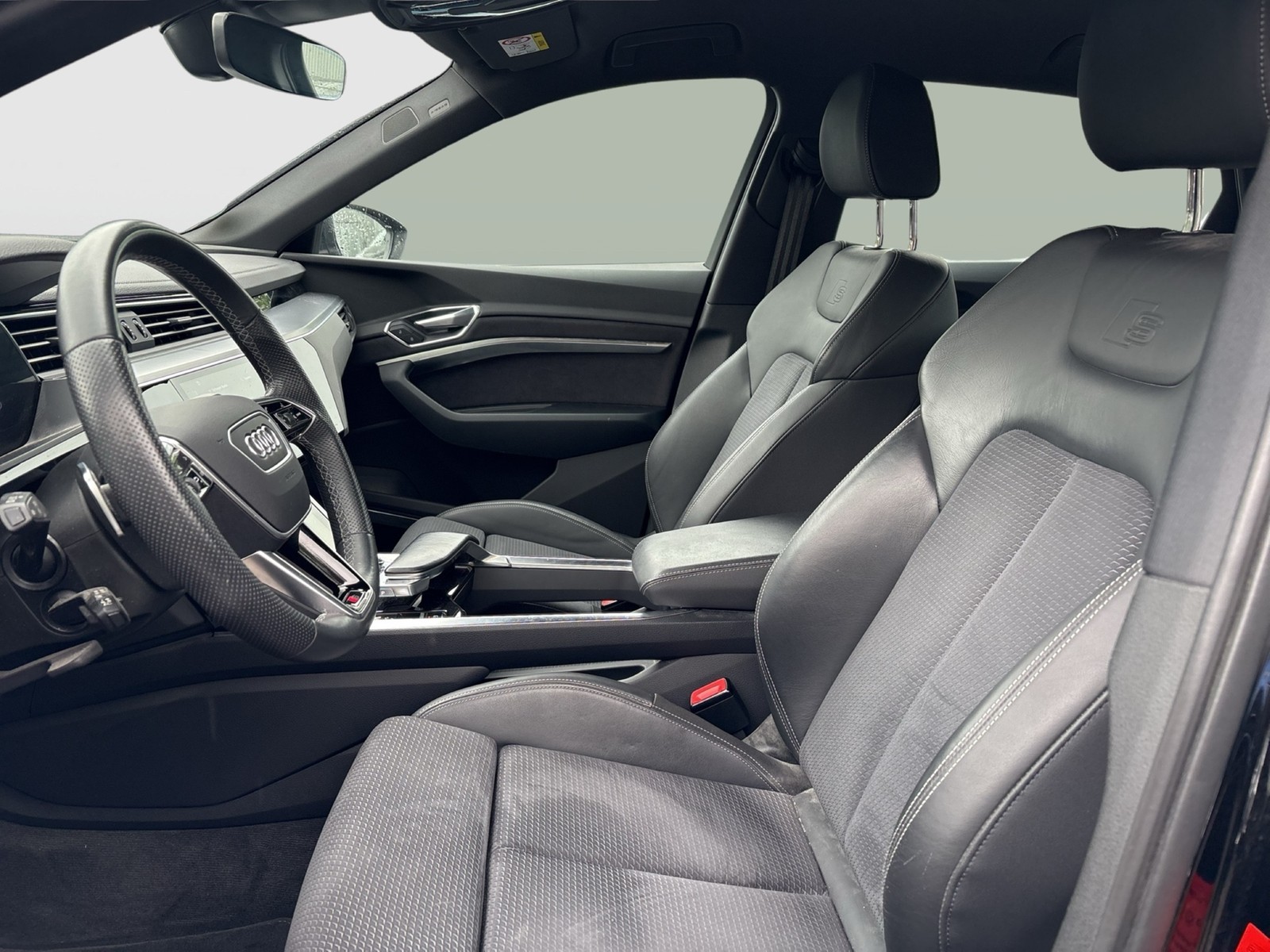 Audi e-tron Sportback 55 quattro S LINE B&O ACC LM20