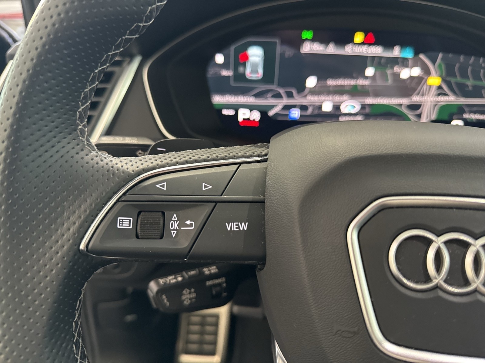 Audi SQ5 Sportback Qu. PANO STANDHZ.ALU21 AHK eSITZE