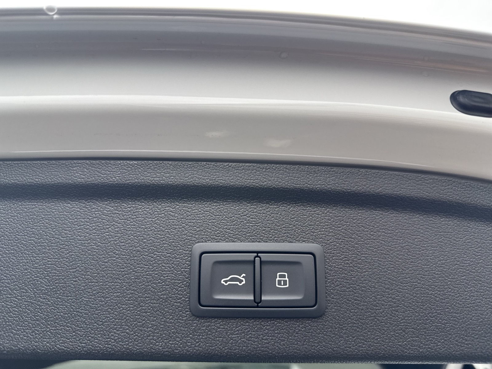 Audi A3 Sportback 35 TFSI S tronic S Line Kamera+Komfortpaket+Pano+Carbon+LED