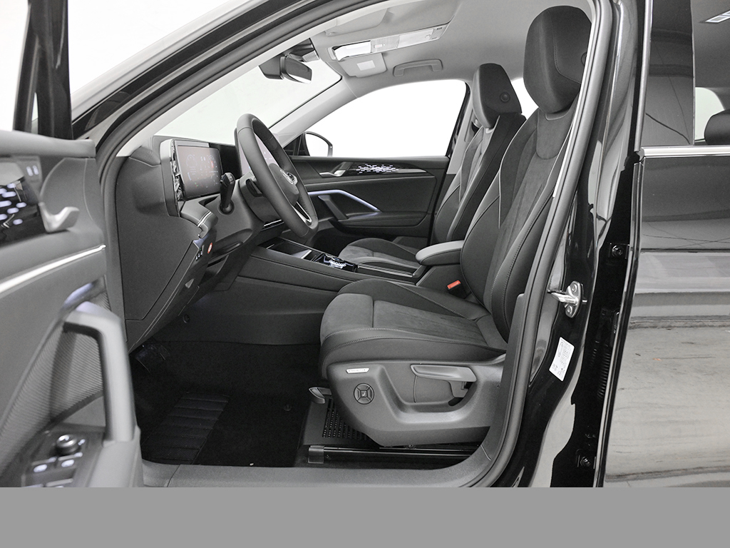 Volkswagen Tiguan 1.5 ELEGANCE DSG